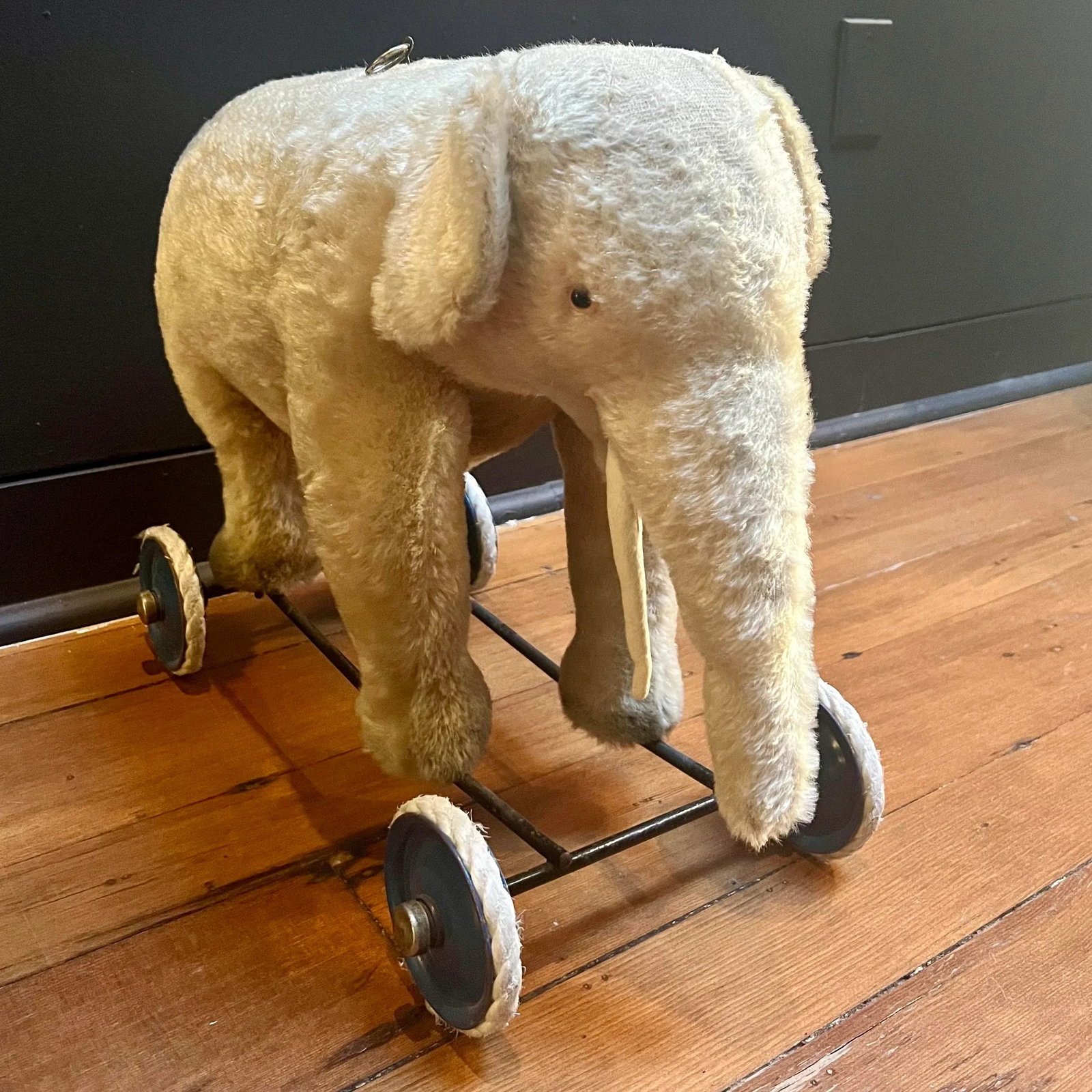 1940s/1950s Steiff Mohair Elephant on Wheels Pull Toy - 6