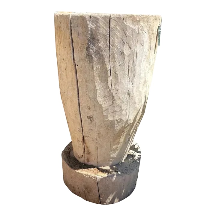 19th Century Large Mexican Huastec Primitive Hand Hewn Log Mortar: DETAILS Found in the region of La Huasteca in Mexico, this antique mortar is carved from a single tree trunk, and was traditionally used to grind coffee beans or grains for food preparation. It displa