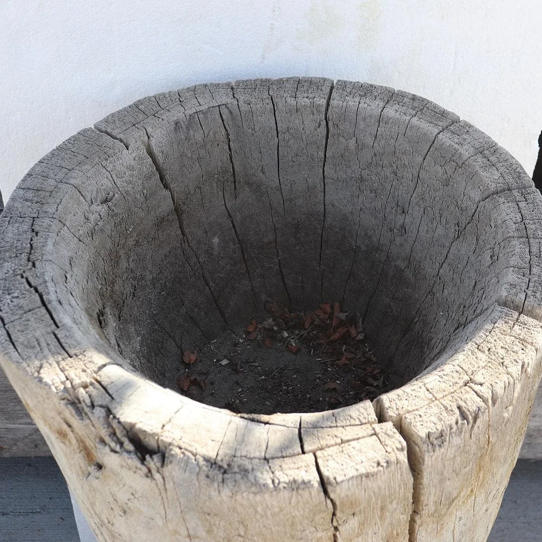 19th Century Large Mexican Huastec Primitive Hand Hewn Log Mortar - 7