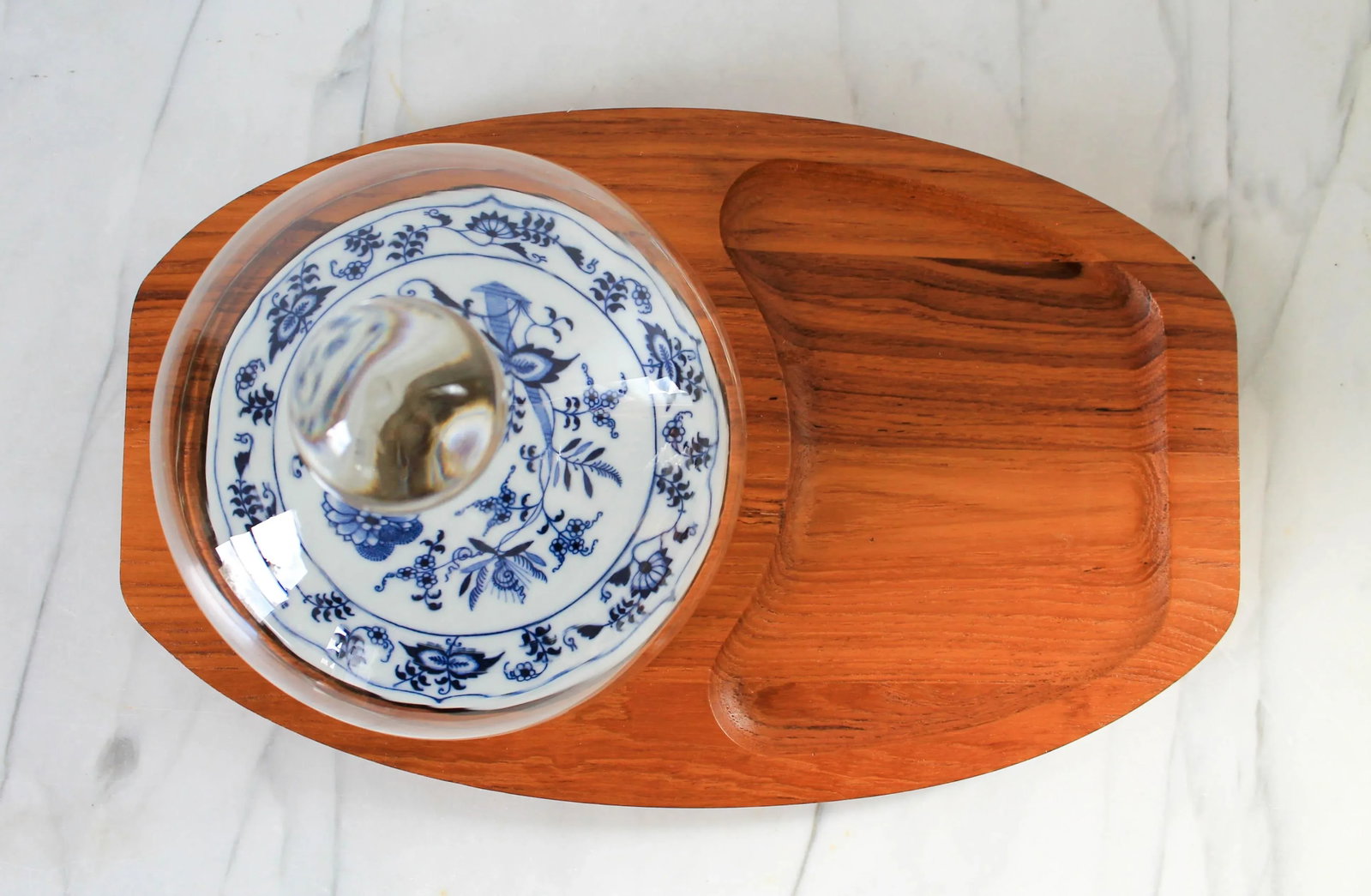 Vintage Genuine Teak Tray With Cloche by Goodwood - 2