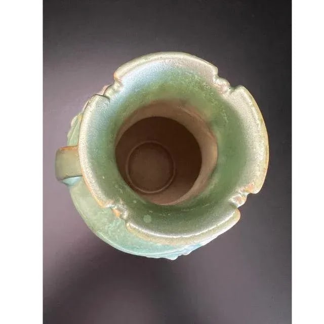 1939 Roseville "Cosmos" Art Deco, Pastel Green Art Pottery Vase, #946-6 - 4