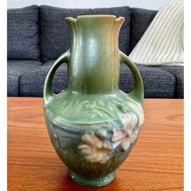 1939 Roseville "Cosmos" Art Deco, Pastel Green Art Pottery Vase, #946-6 - 9