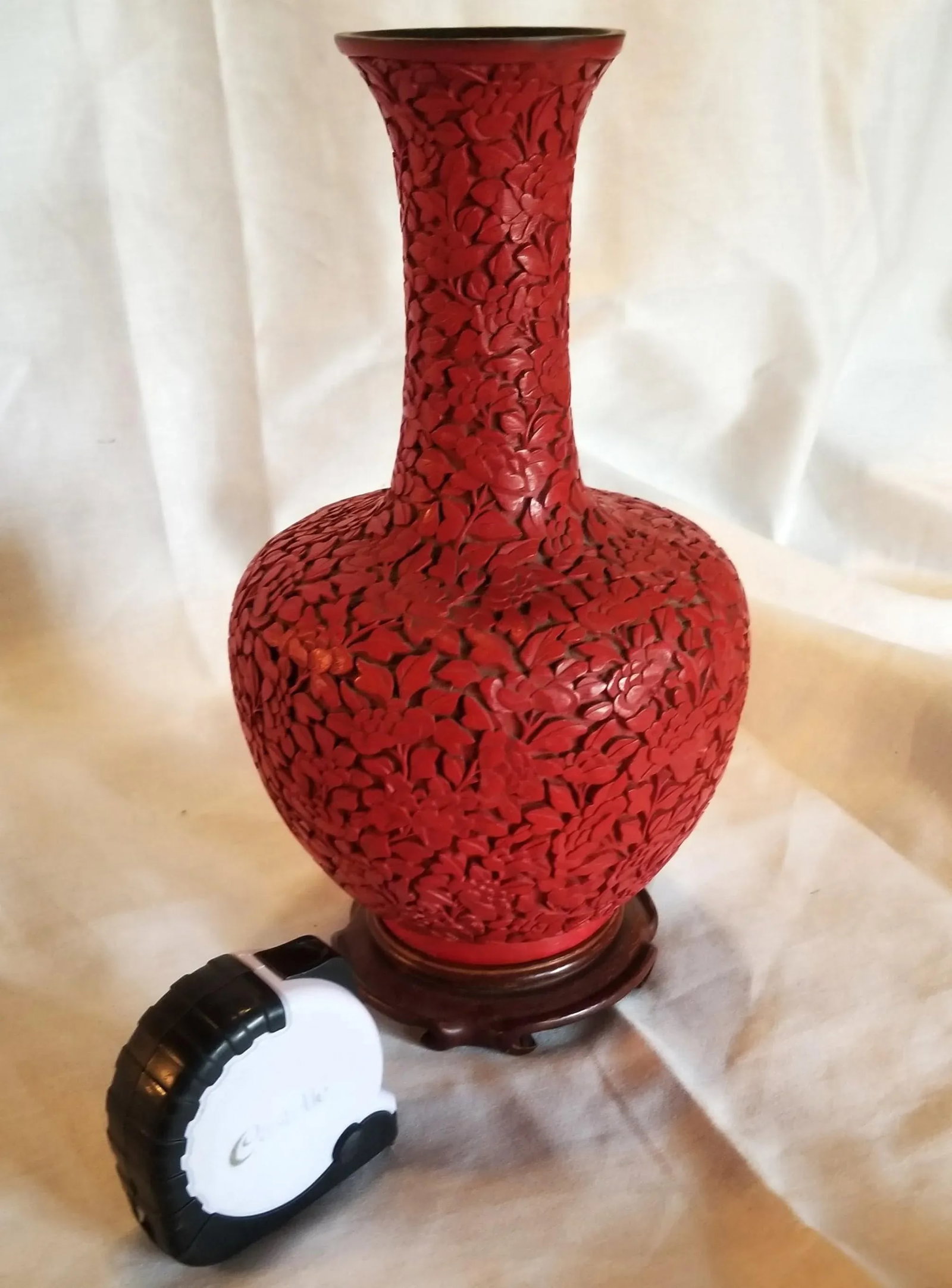 1950s Carved Red Cinnabar Vase - 2