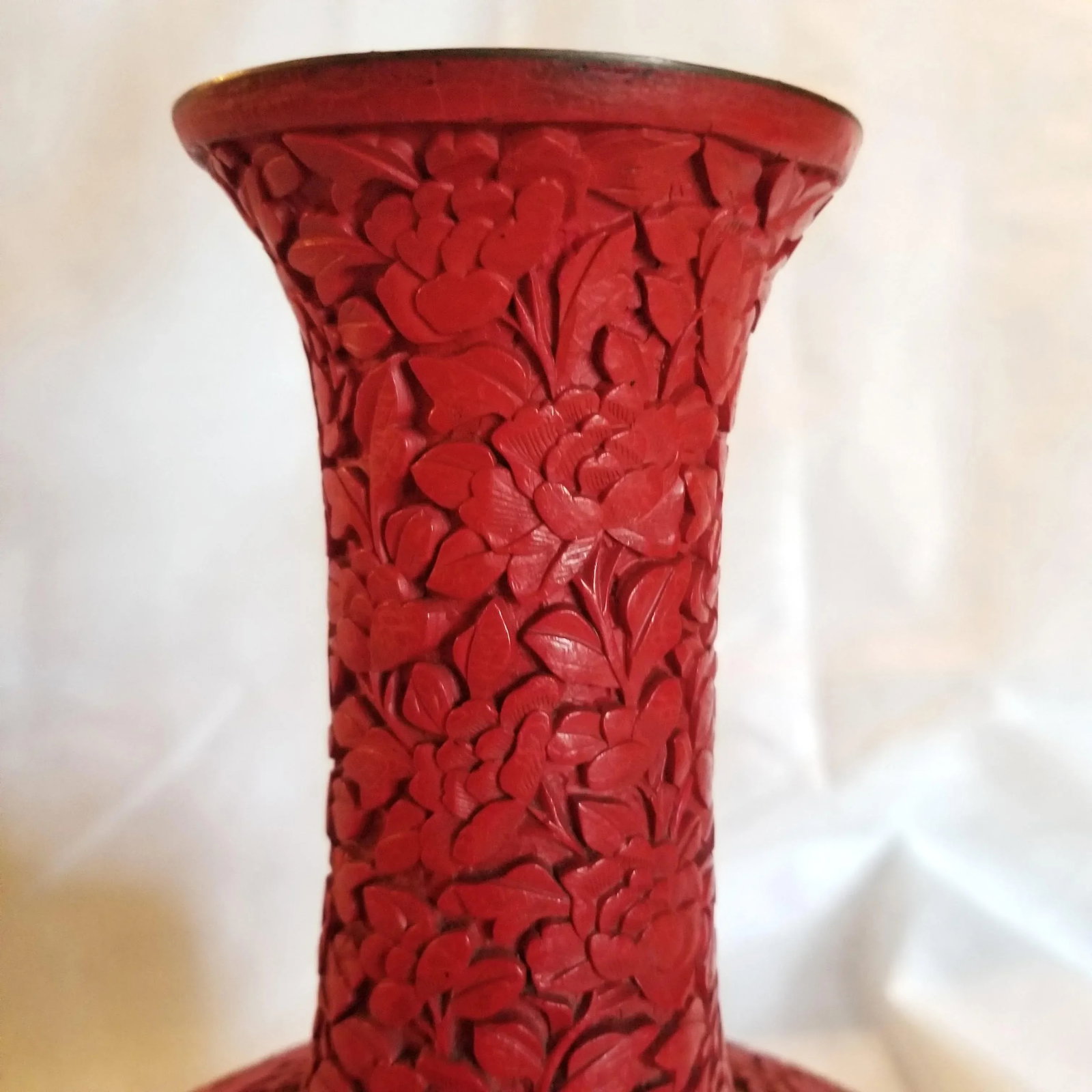1950s Carved Red Cinnabar Vase - 4
