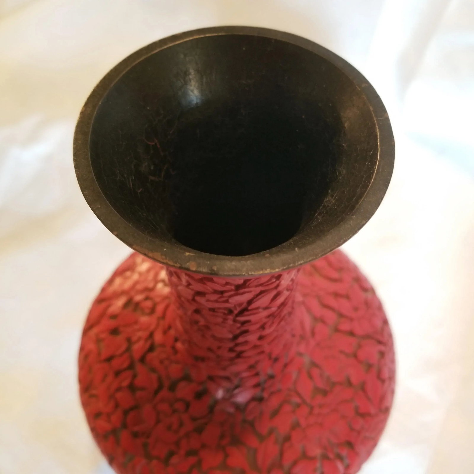 1950s Carved Red Cinnabar Vase - 5