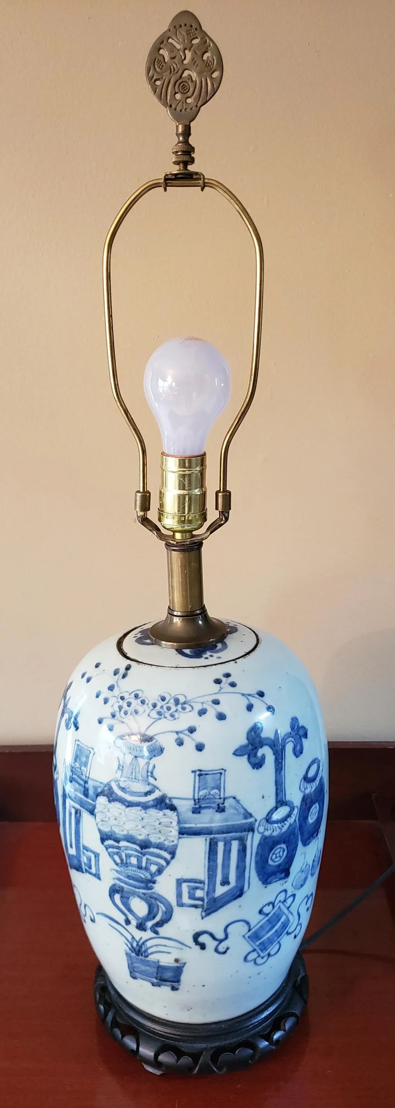 Mid 20th Century Blue and White Porcelain Ginger Jar Lamp - 9