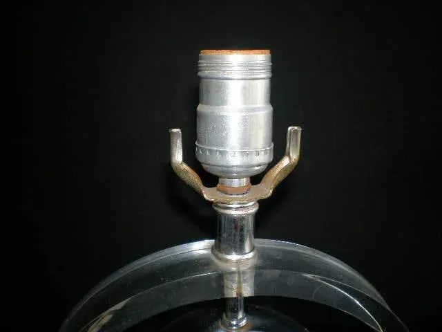 Mid-Century Plexiglass & Chrome Table Lamp - 2