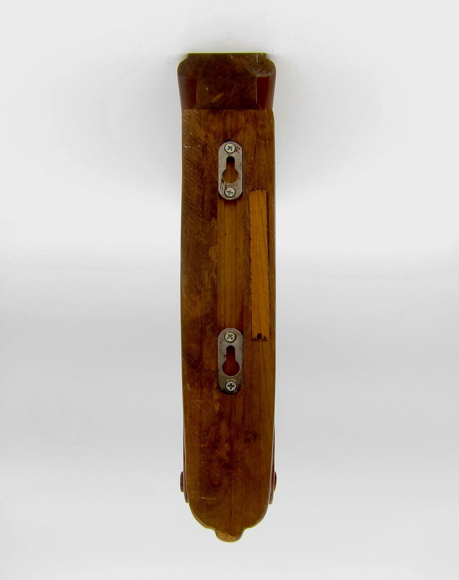 Vintage Corbel Bracket of Cherry Wood With Neoclassical Acanthus Carving - 7