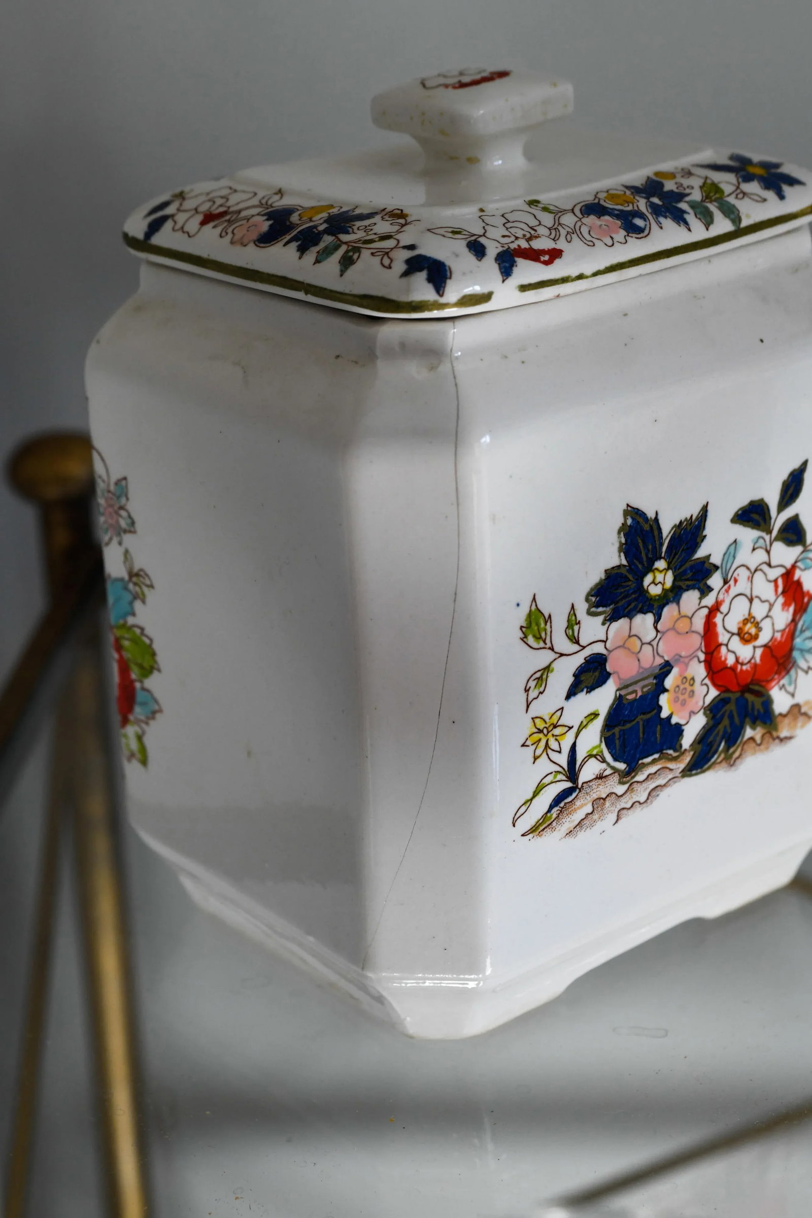 Early 20th Century Set of 3 Handpainted Japanese Royal Crown Tea Caddy Canisters - 6