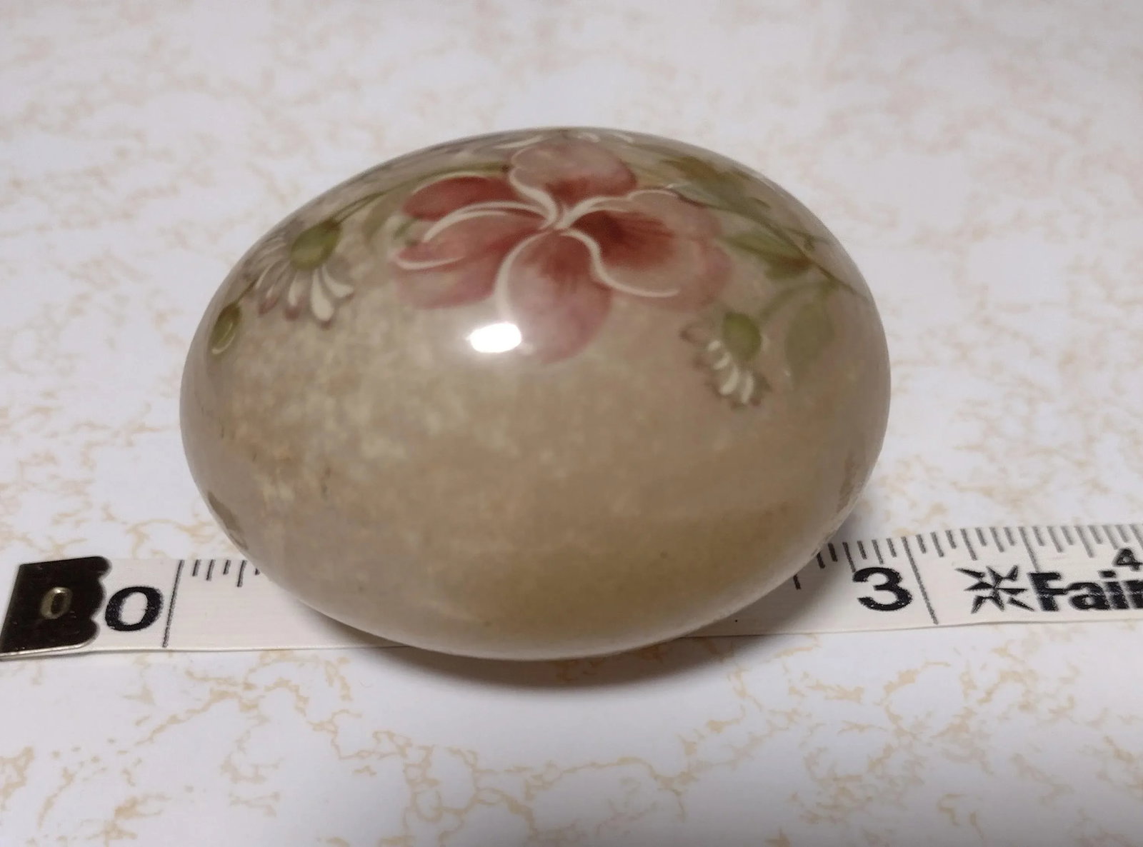 Mid 20th Century Italian Alabaster Flowered Egg - 7