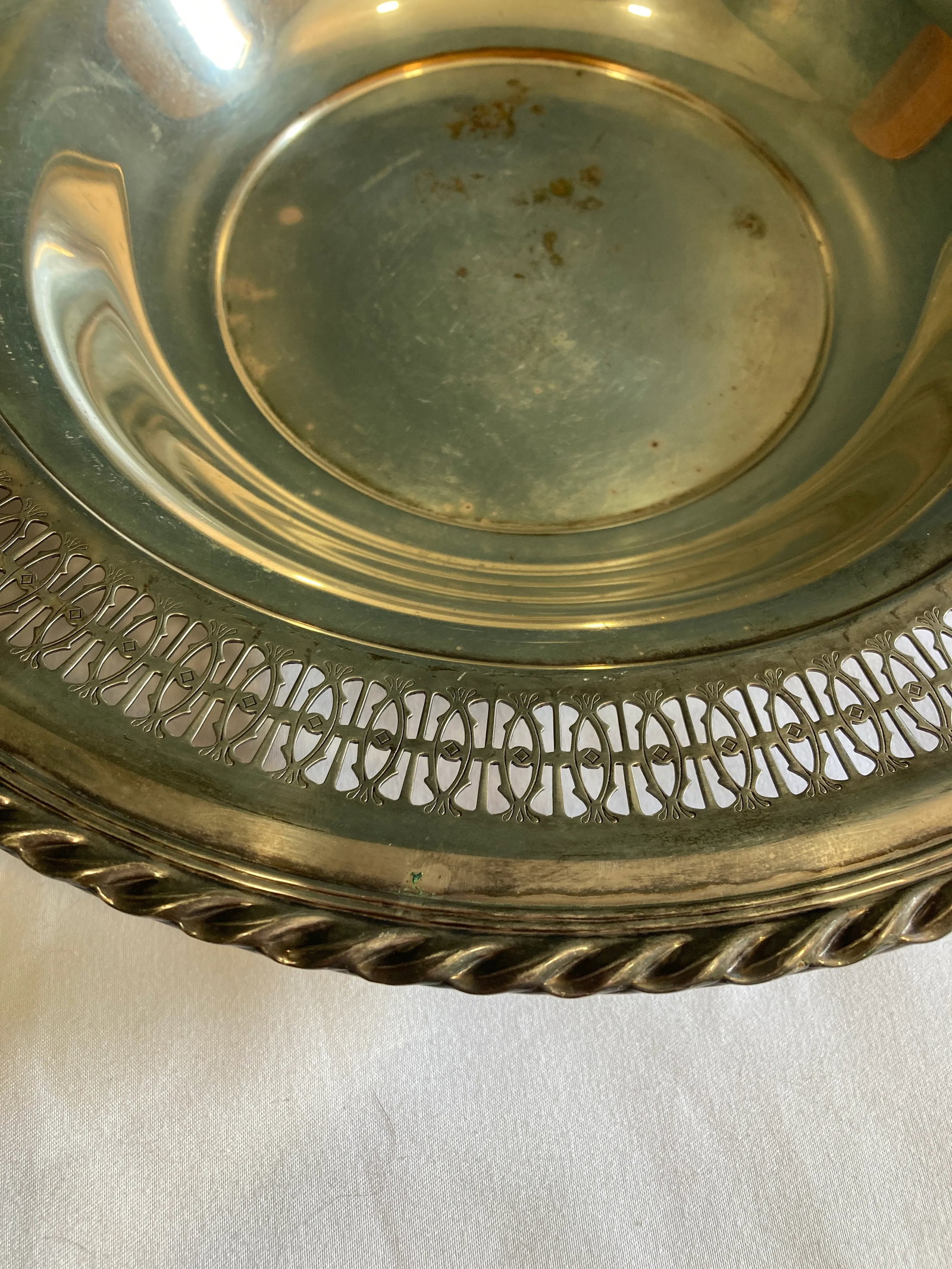 1940s Silverplate Cachepot or Bowl With Woven Edges - 5