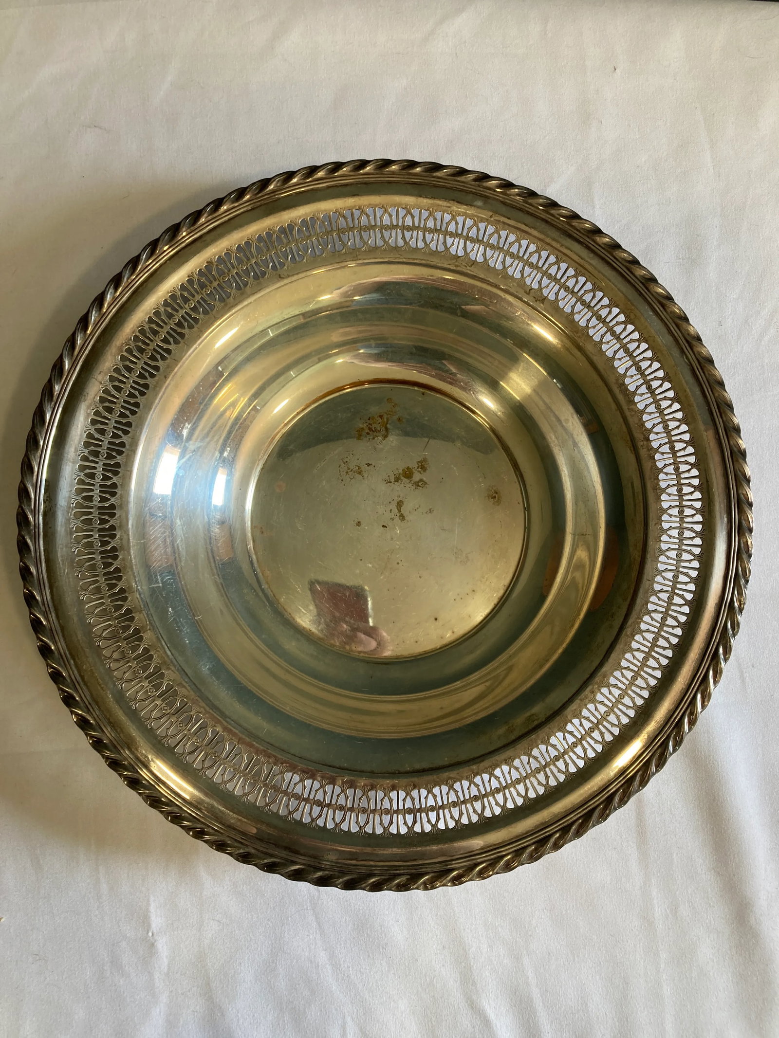 1940s Silverplate Cachepot or Bowl With Woven Edges - 6