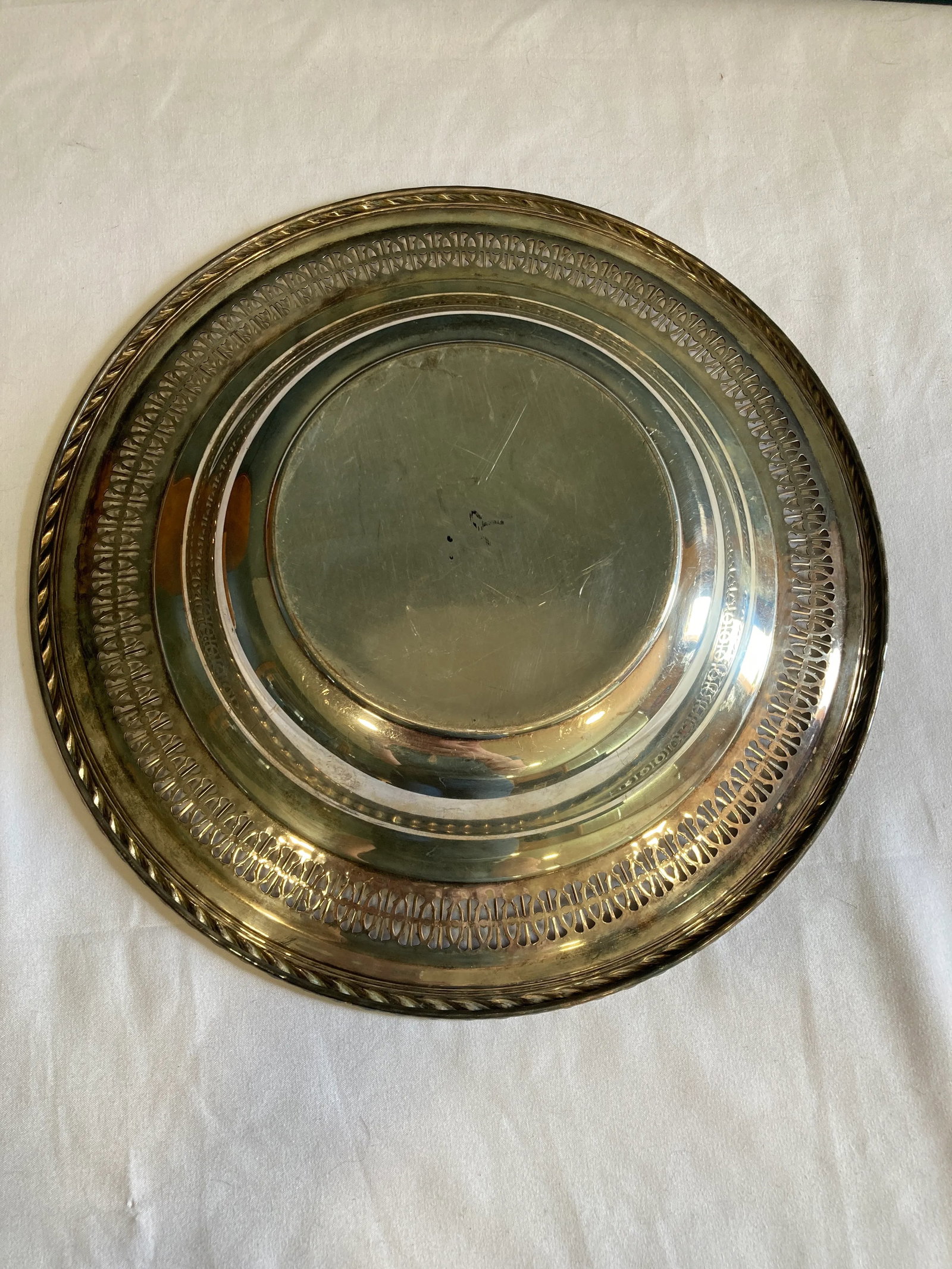 1940s Silverplate Cachepot or Bowl With Woven Edges - 7
