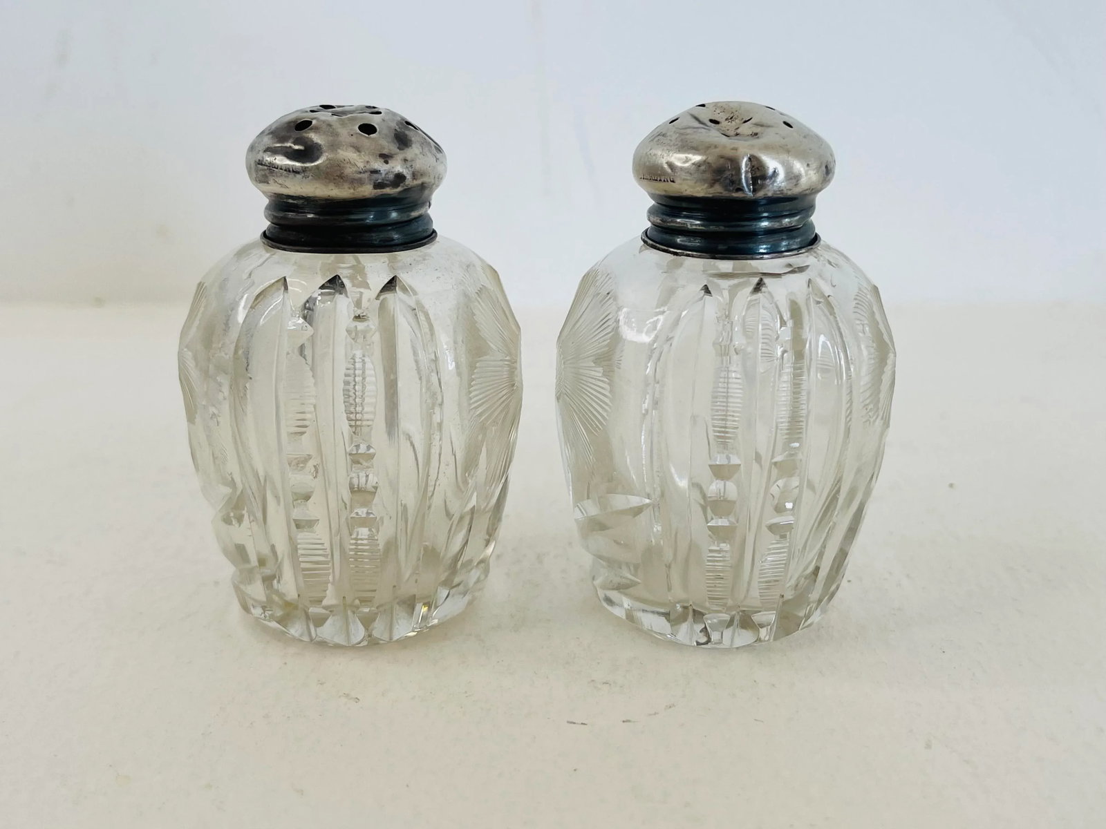 Early 20th Century Glass Floral & Sterling Salt & Pepper Shakers- a Pair - 2