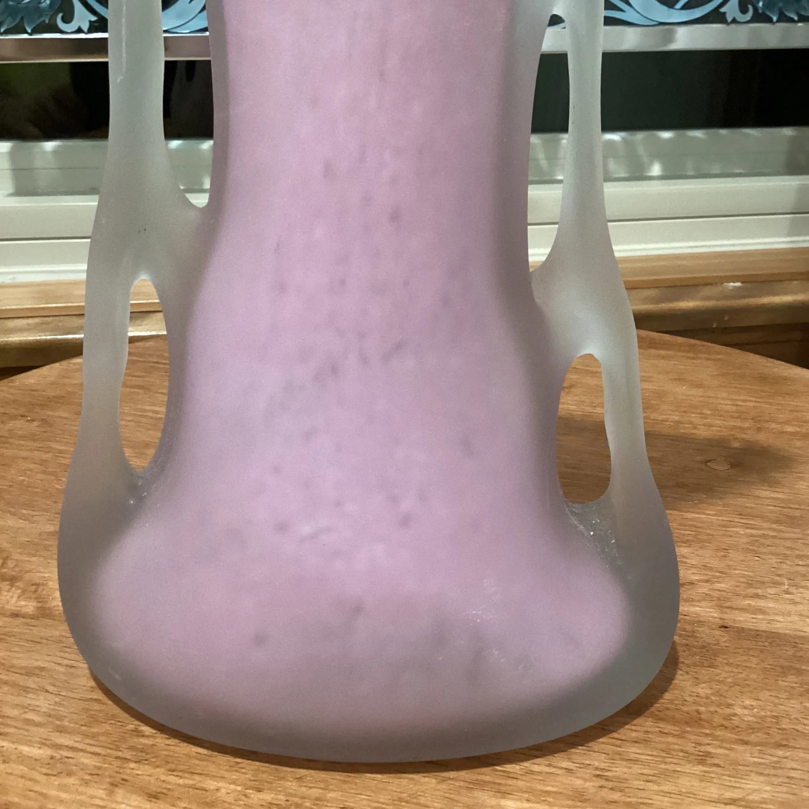 Mid 20th Century Vintage Art Glass Hand Blown Pink Scalloped Frosted Vase With Figurative Handles - 10