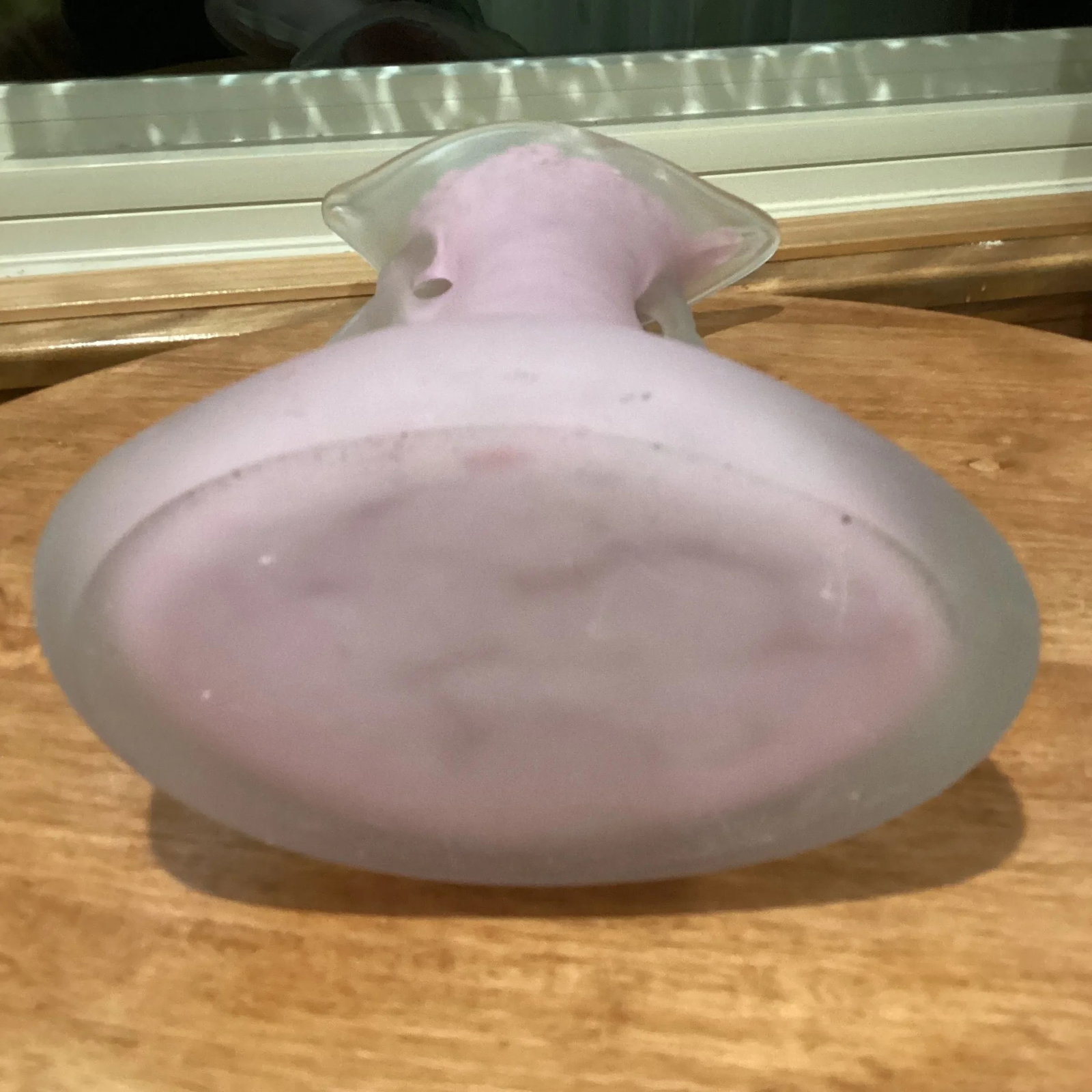 Mid 20th Century Vintage Art Glass Hand Blown Pink Scalloped Frosted Vase With Figurative Handles - 6
