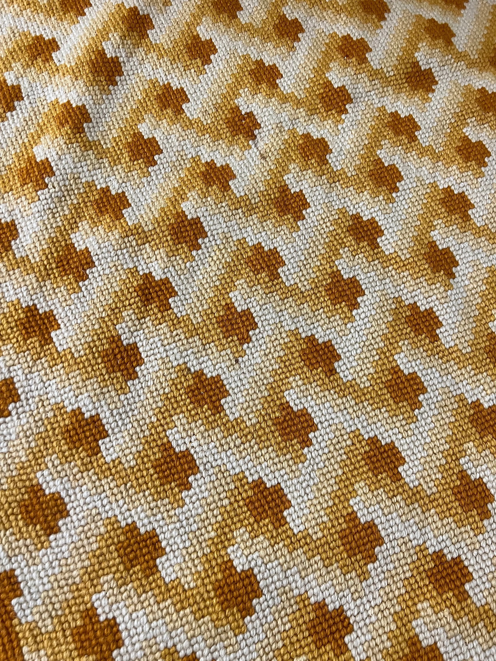 Vintage Cross Stitch Mat - 4