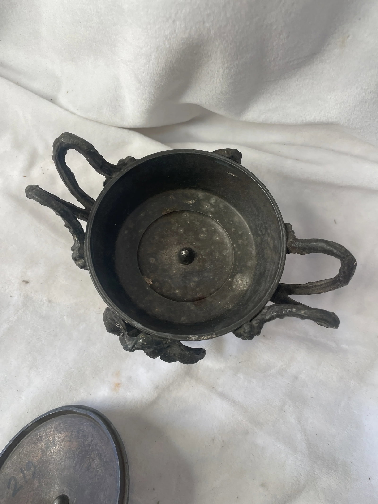 19th Century Grand Tour Italian Grape Vine Motif Small Bronze Twin Handled Urn - 8