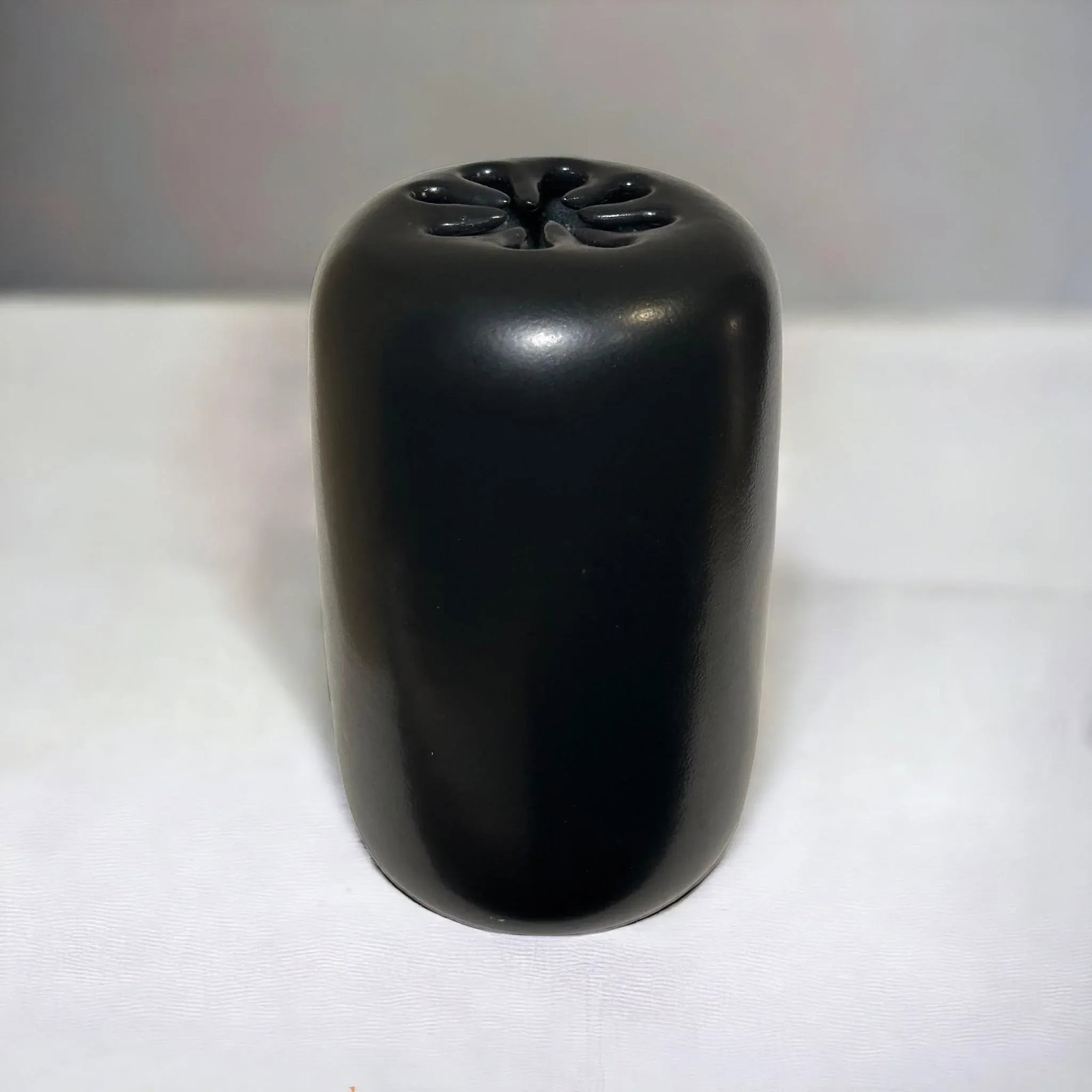 Mid-Century Modern Black Glaze Ceramic Vase by David Gil for Bennington, 1950s - 4