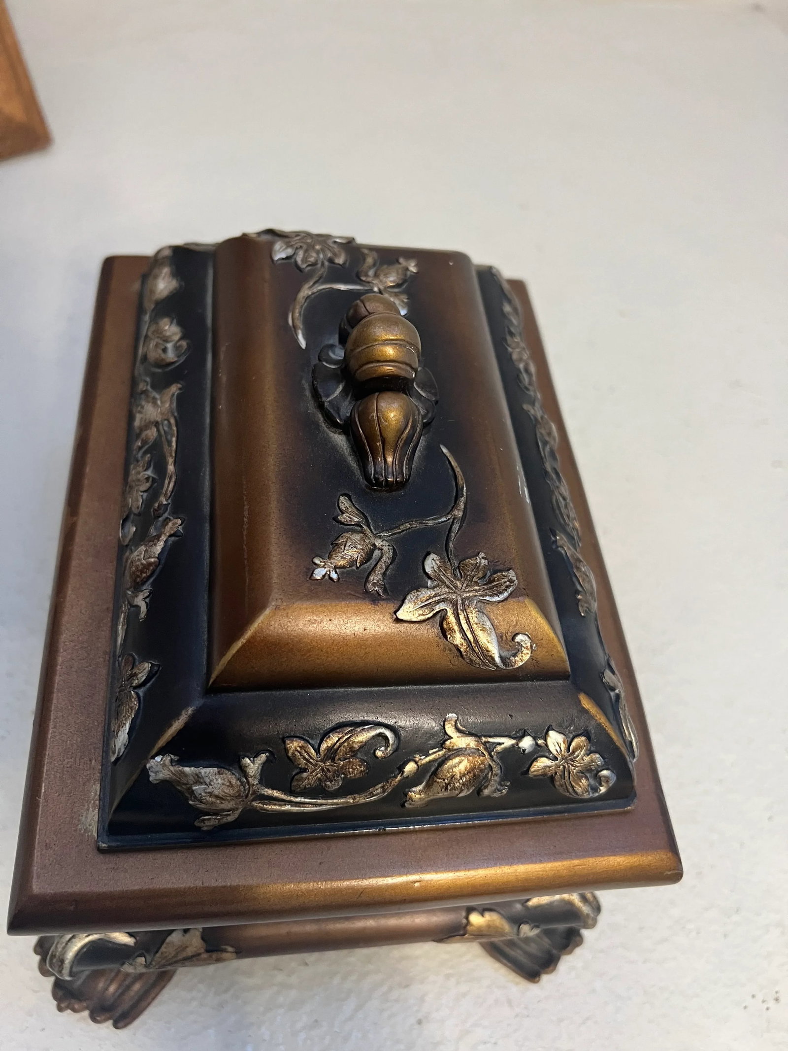Vintage Mid 20th Century Tea Caddy Keepsake Trinket Jewelry Box / Safe Plaster - 8