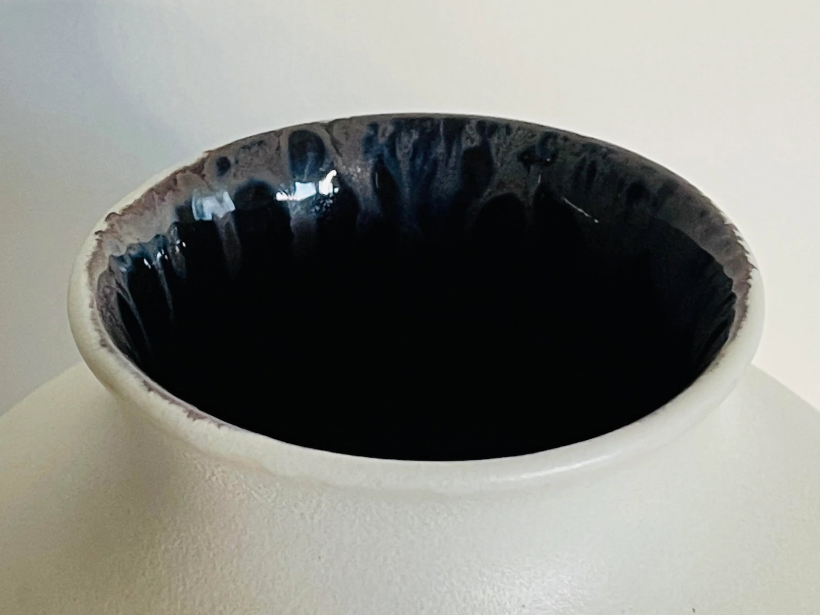 Mid Century Modern German Ceramic Matte Finish Bulbous Vase - 7