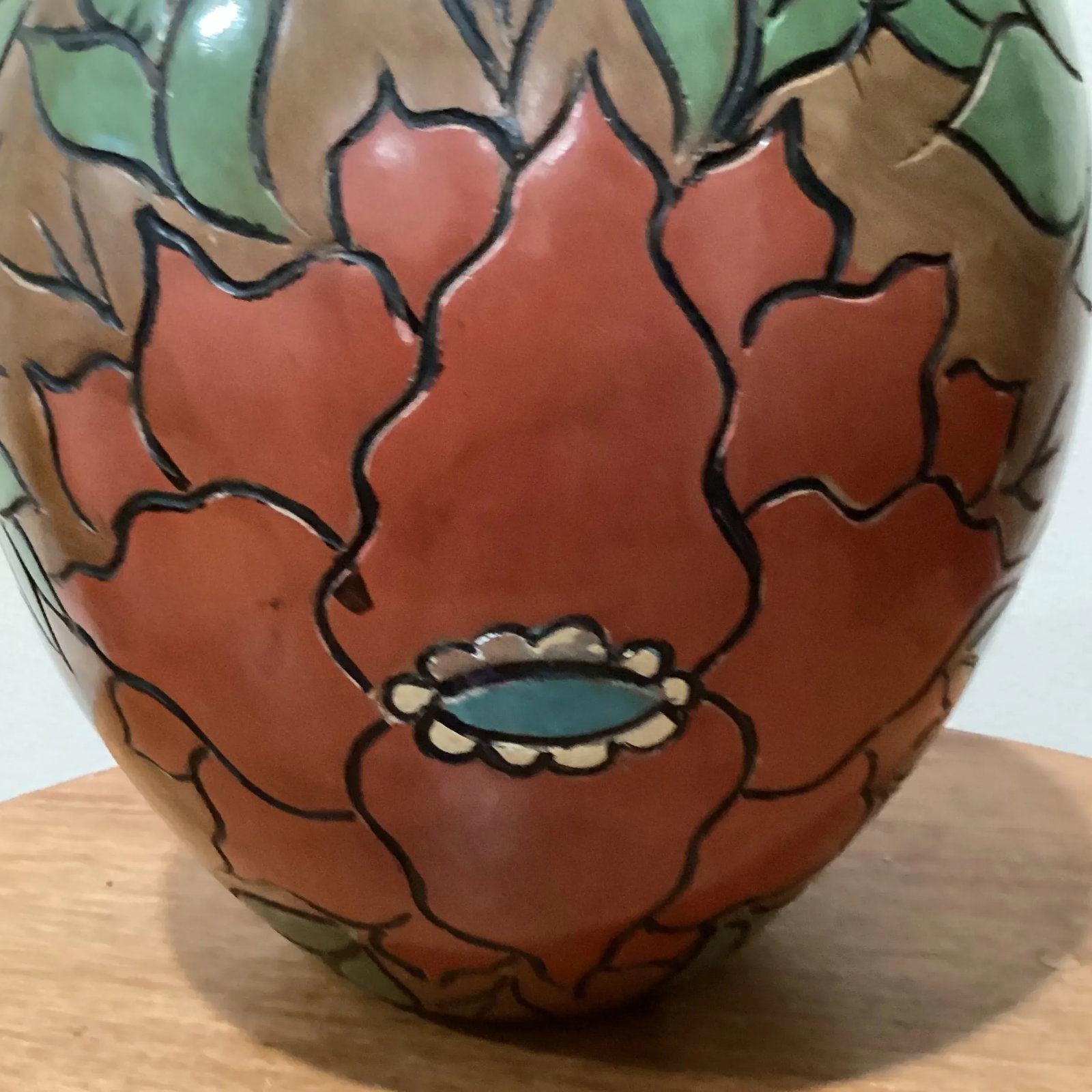 Vintage Large Chulucanas Peru Hand Painted Art Pottery Vase by Ricardo Castillo - 11