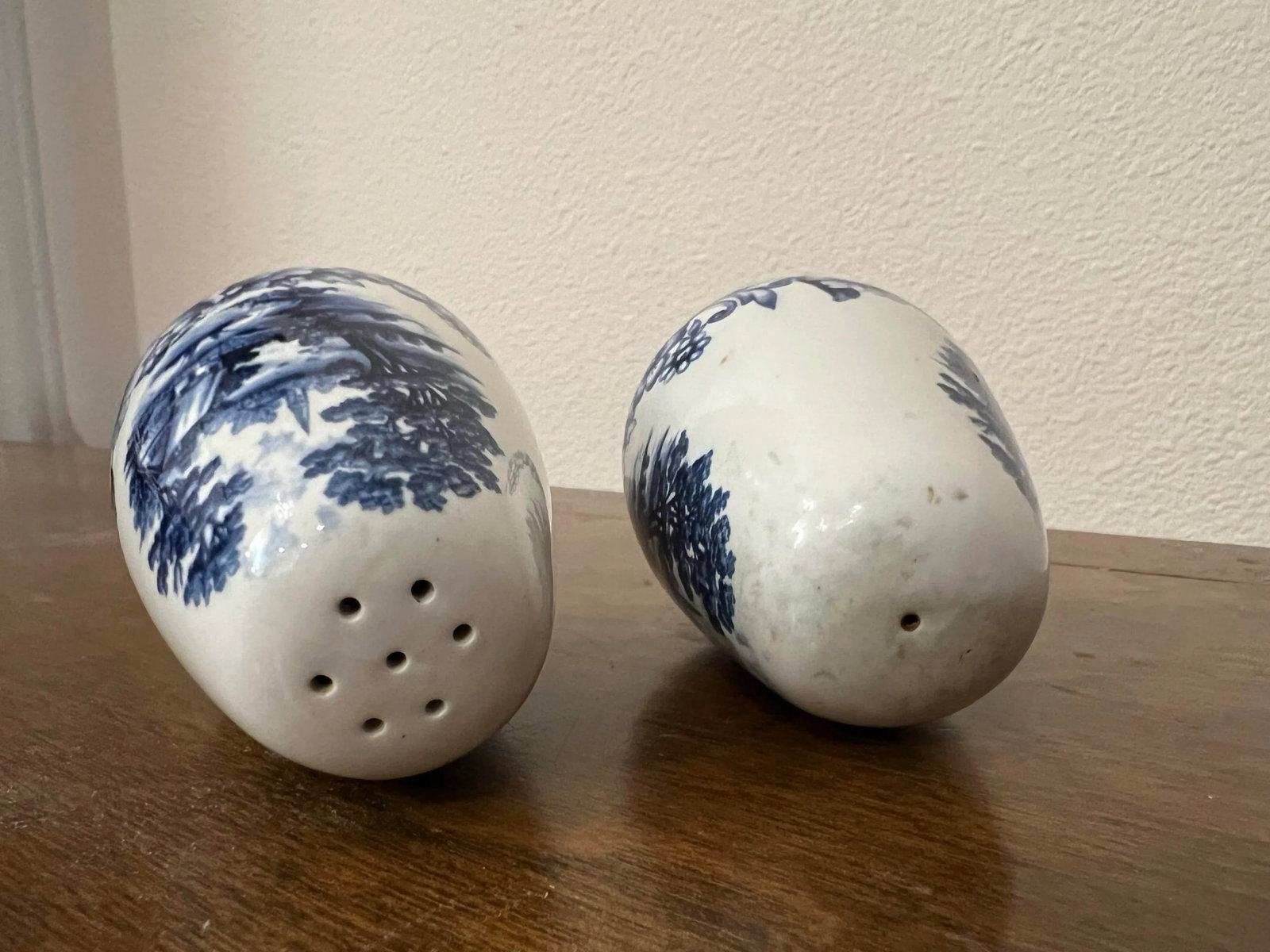 1980s Vintage Blue Ironstone Salt & Pepper Shakers- Set of 2 - 3
