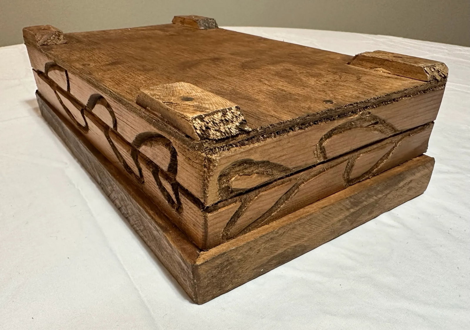 Vintage Mid 20th Century Italian Hand Carved Wooden Box With Flower Tile Top - 10