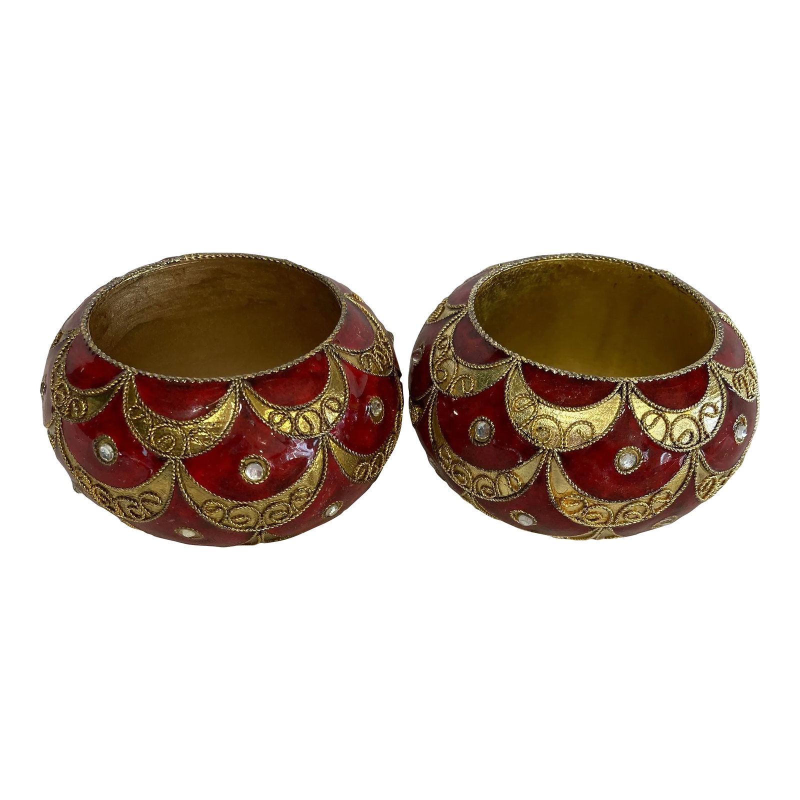 1990s Red & Gold Metal Napkin Rings- Set of 2: Pretty red napkin rings with gold and sparkle insets. Perfect for a holiday table. Condition: Alterations: Original Condition Unaltered Imperfections: Some Imperfections Condition Notes: Very nice con