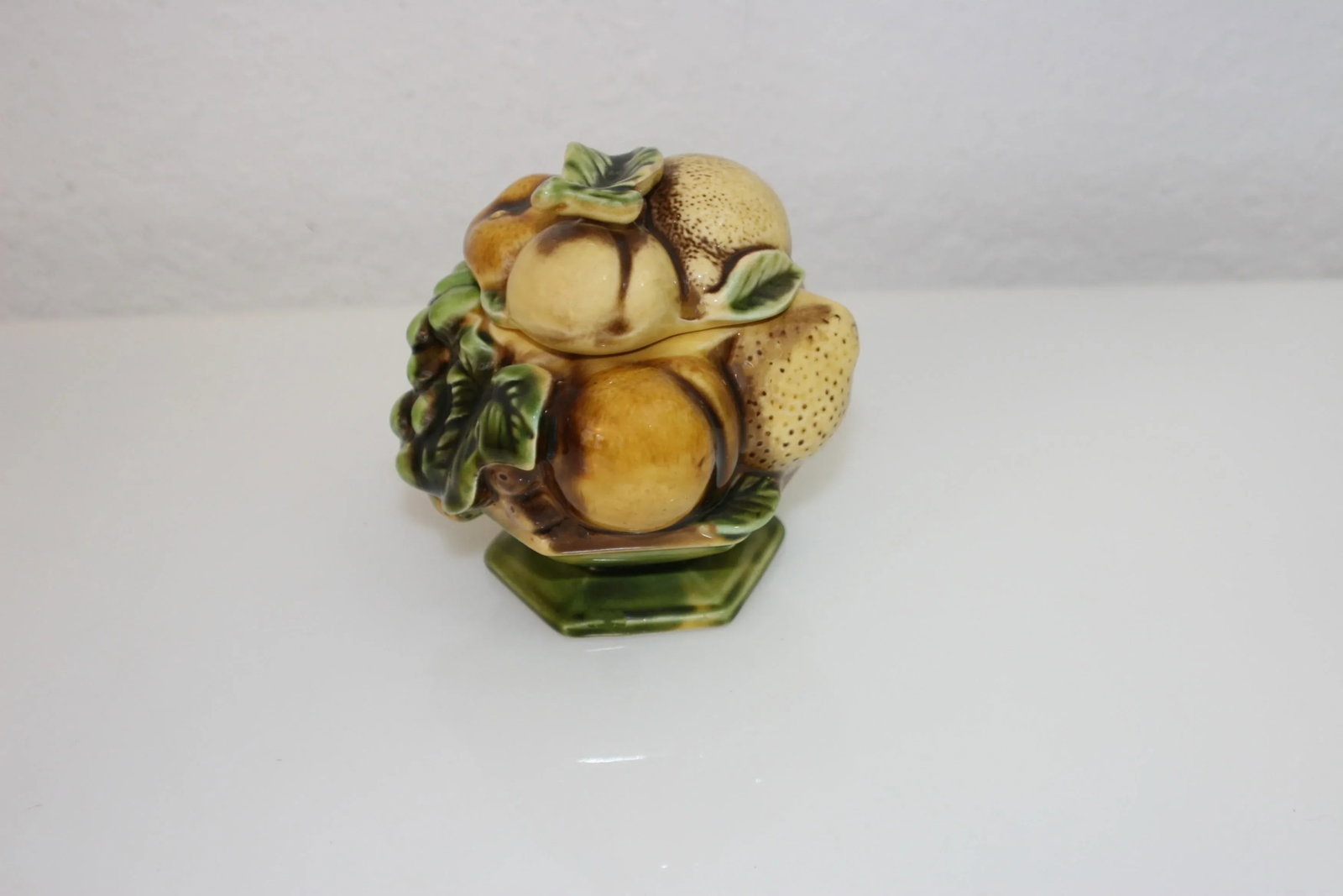 Mid Century Inarco Japan Hexagonal Sugar Bowl With Brown & Green Tone Raised Fruit Detail - 5