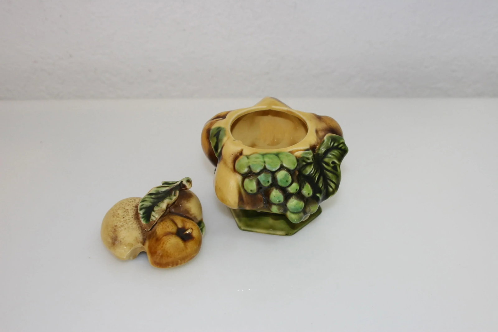 Mid Century Inarco Japan Hexagonal Sugar Bowl With Brown & Green Tone Raised Fruit Detail - 7