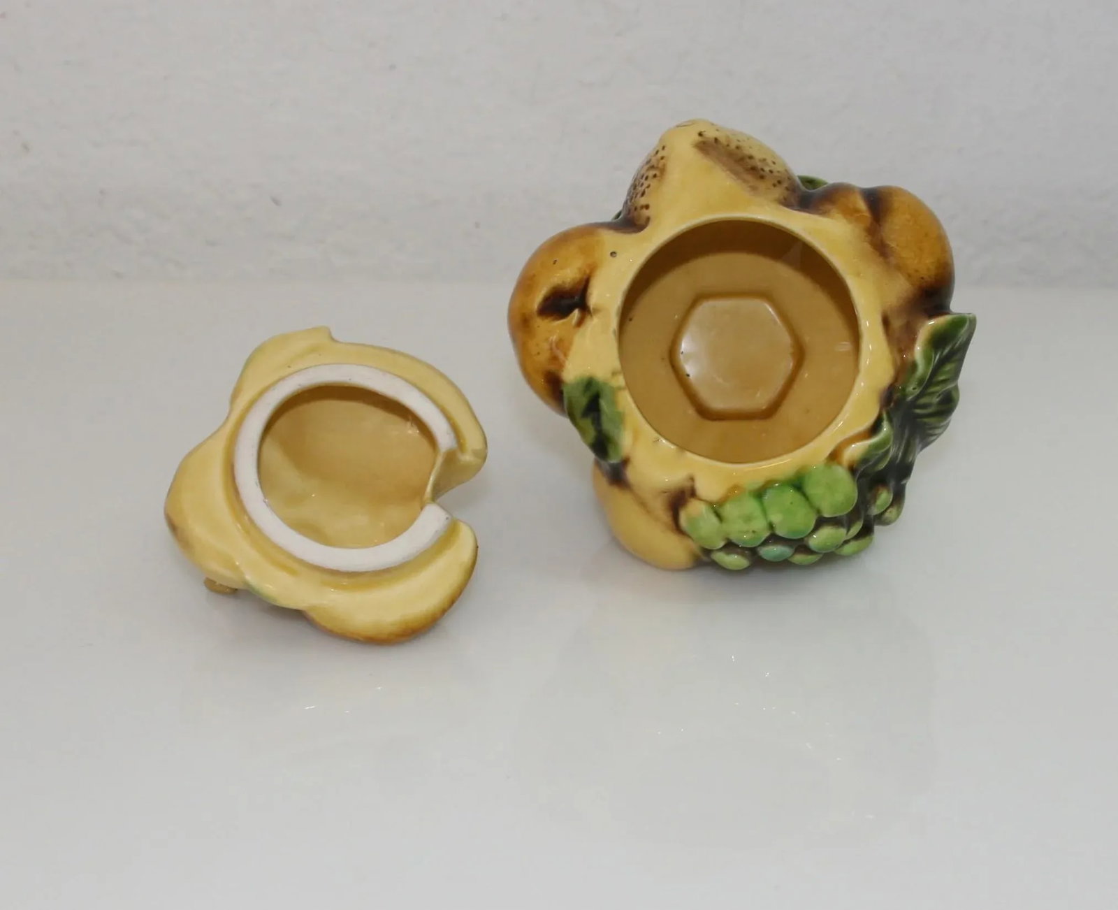 Mid Century Inarco Japan Hexagonal Sugar Bowl With Brown & Green Tone Raised Fruit Detail - 8