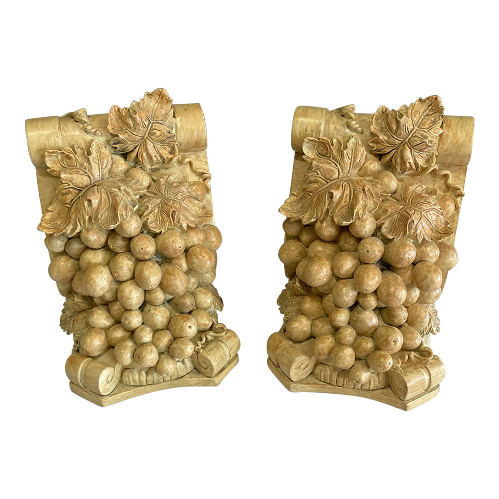 Mid Century Grape Cluster Bookends- Set of 2: Offered is a striking pair of vintage bookends featuring sculpted grape clusters and leafy scrollwork, evoking the warm aesthetic of a Tuscan vineyard. These sturdy bookends are finished in a soft,