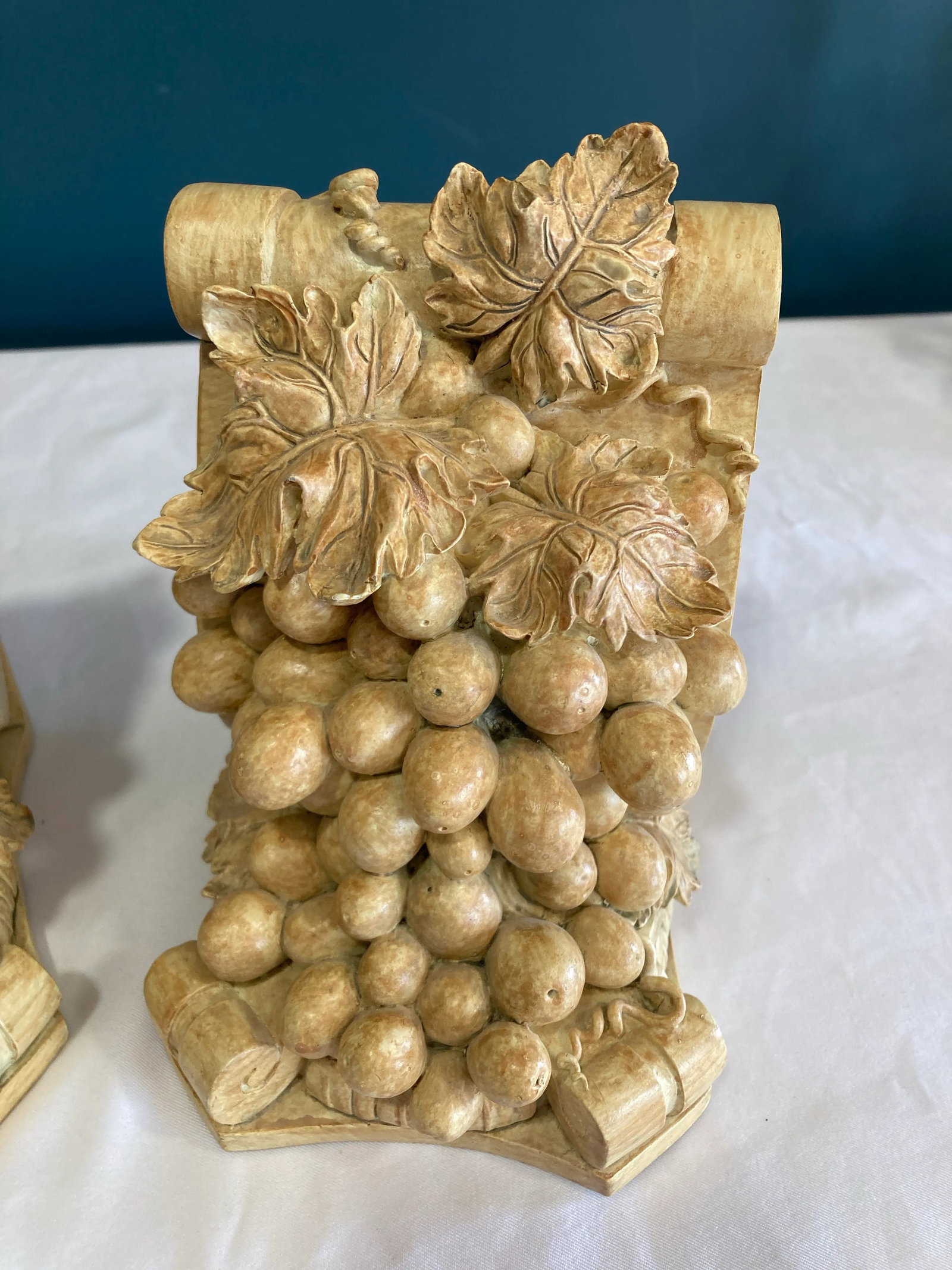 Mid Century Grape Cluster Bookends- Set of 2 - 3