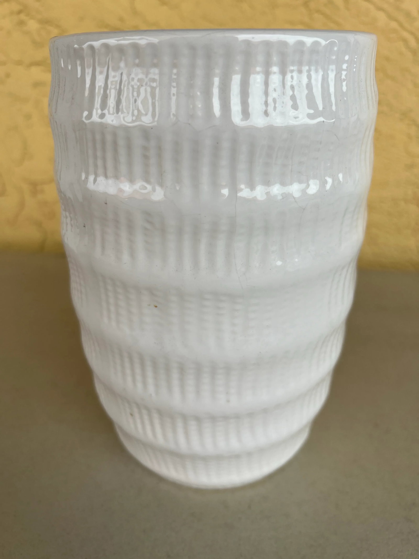 Vintage Shabby Chic Modern White Ceramic Vase / Holder - 2