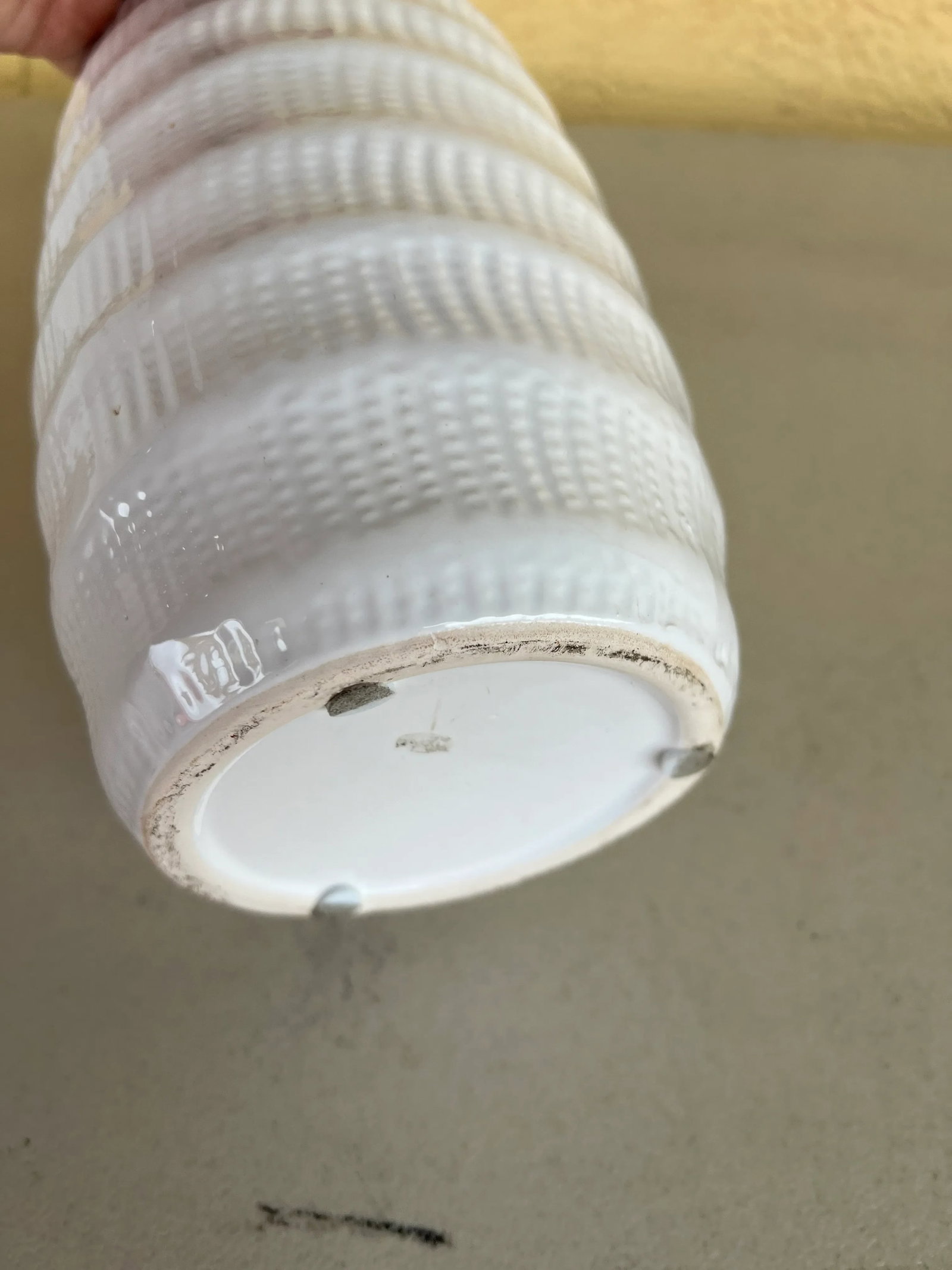 Vintage Shabby Chic Modern White Ceramic Vase / Holder - 3