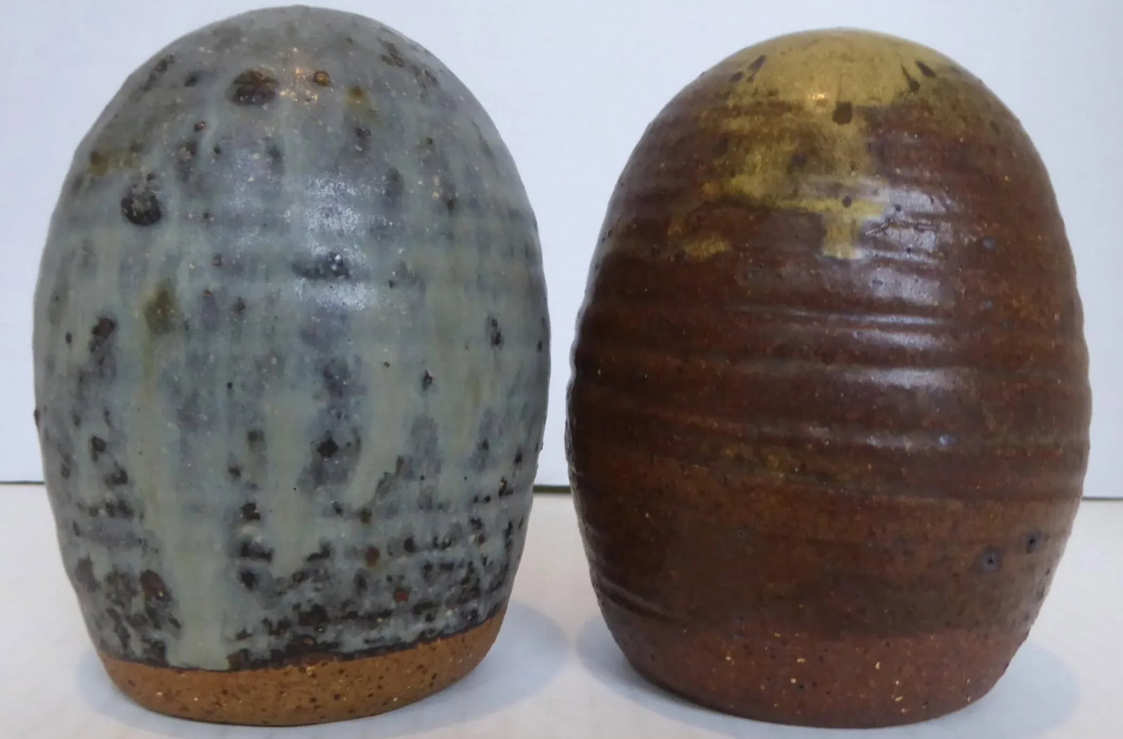 1950s Barbara Garrett Organic Mid Century Modern Pair of Stylized Stoneware Pottery Owls - 3