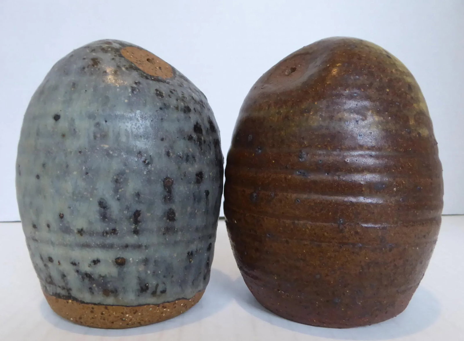 1950s Barbara Garrett Organic Mid Century Modern Pair of Stylized Stoneware Pottery Owls - 4