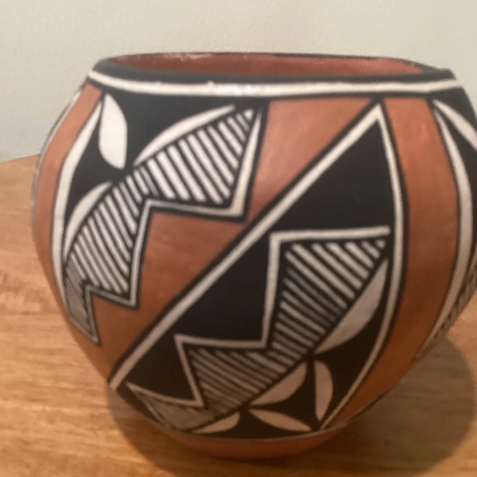 Vintage Acoma Pottery Handmade Stunning Polychromed Jar Artist Signed - 11