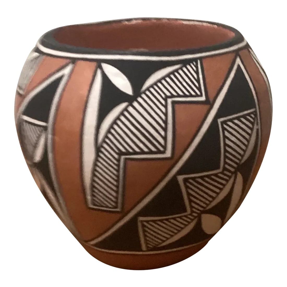 Vintage Acoma Pottery Handmade Stunning Polychromed Jar Artist Signed: Vintage Acoma Pottery Handmade Stunning Polychromed Jar artist signed Collectible peace Condition: Alterations: Original Condition Unaltered Imperfections: Some Imperfections Condition Notes: Good