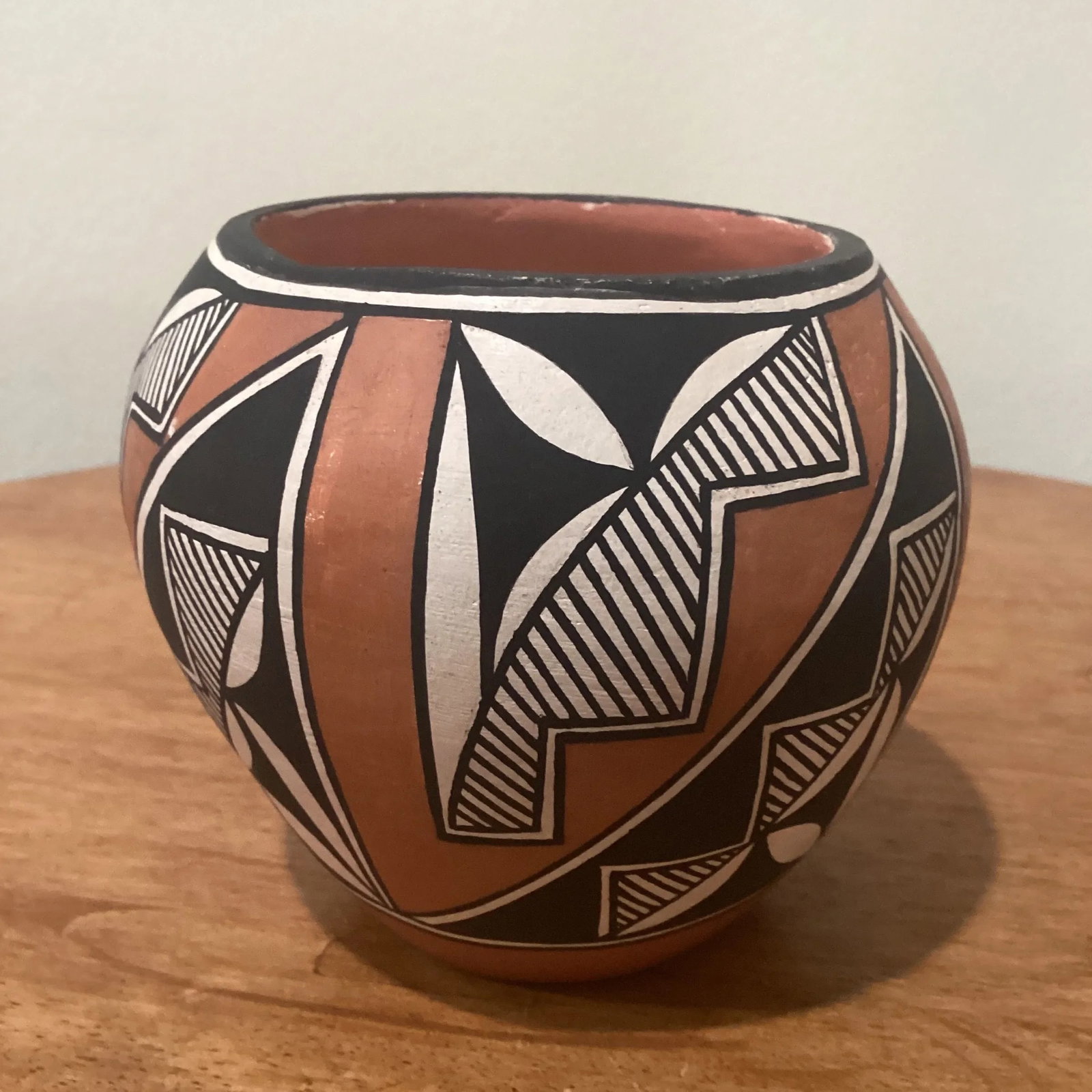 Vintage Acoma Pottery Handmade Stunning Polychromed Jar Artist Signed - 2