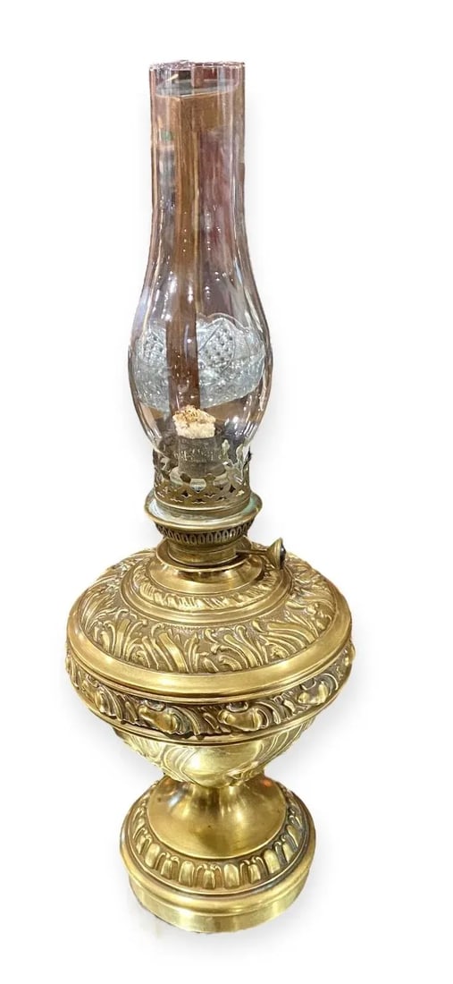 Antique German Chased Gilt Brass Oil Lamp - 6