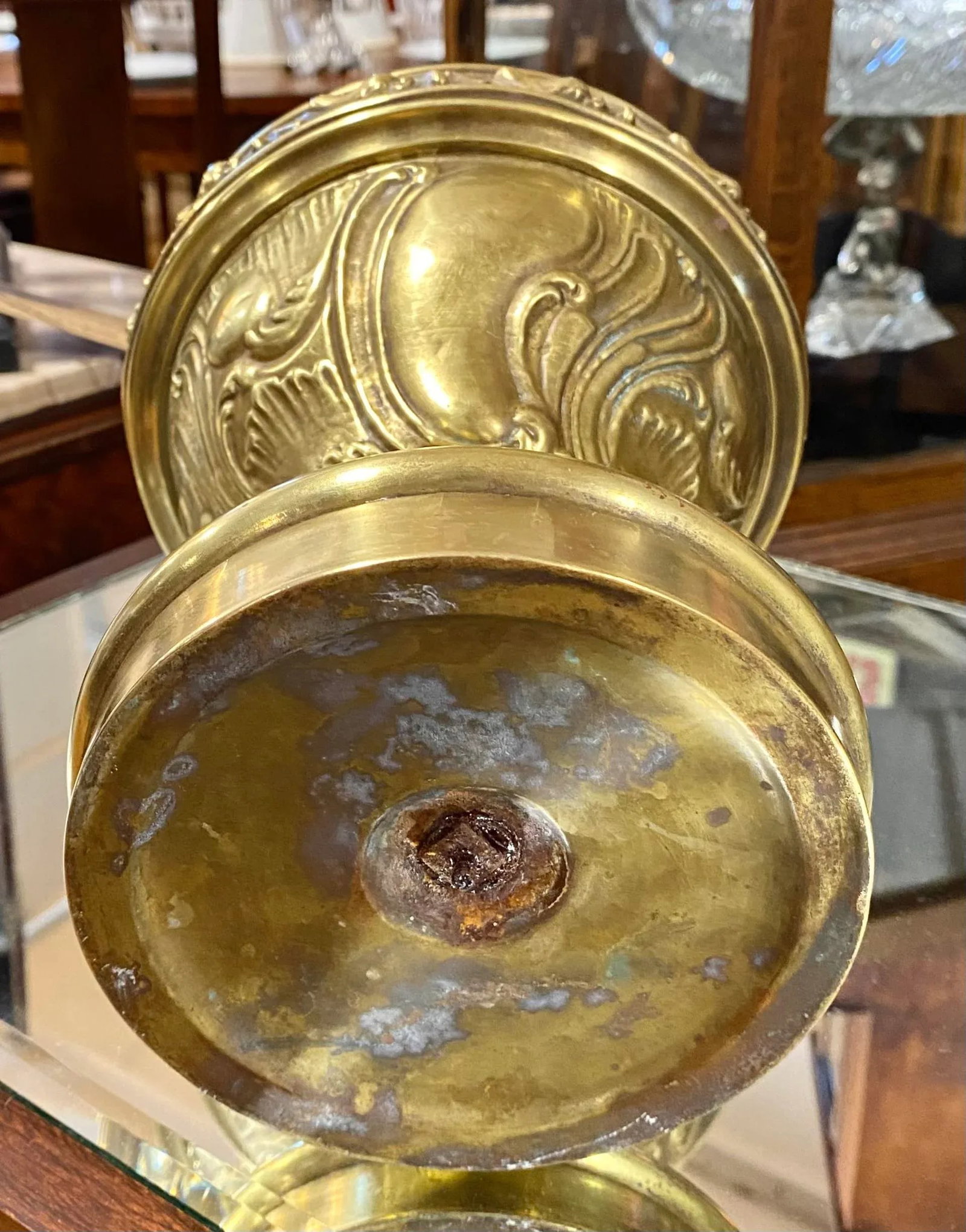 Antique German Chased Gilt Brass Oil Lamp - 8