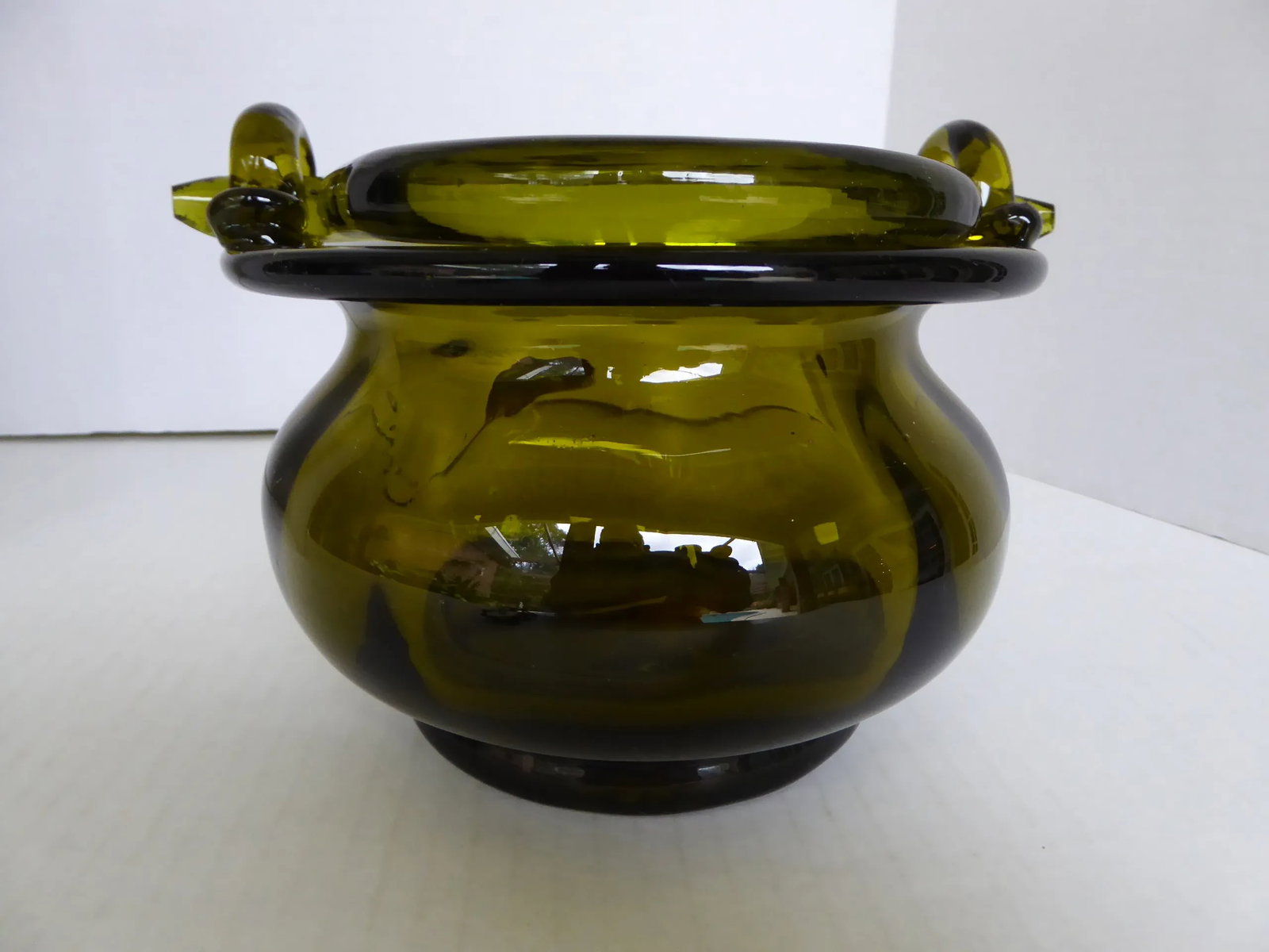 Mid Century Florentine Art Glassworks Handmade Glass Basket W. Handle Italy 1960s - 9