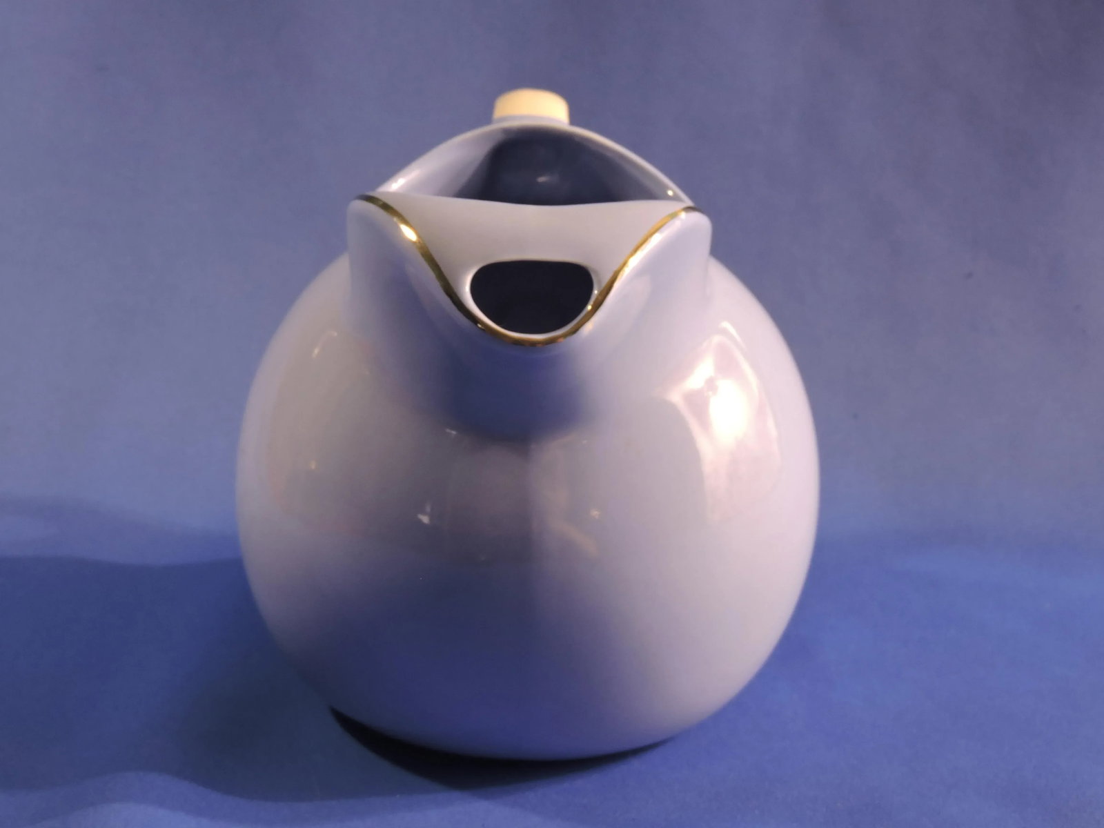 Early MCM Halls Craft Pottery Lemonade Pitcher in Rose Parade - 5