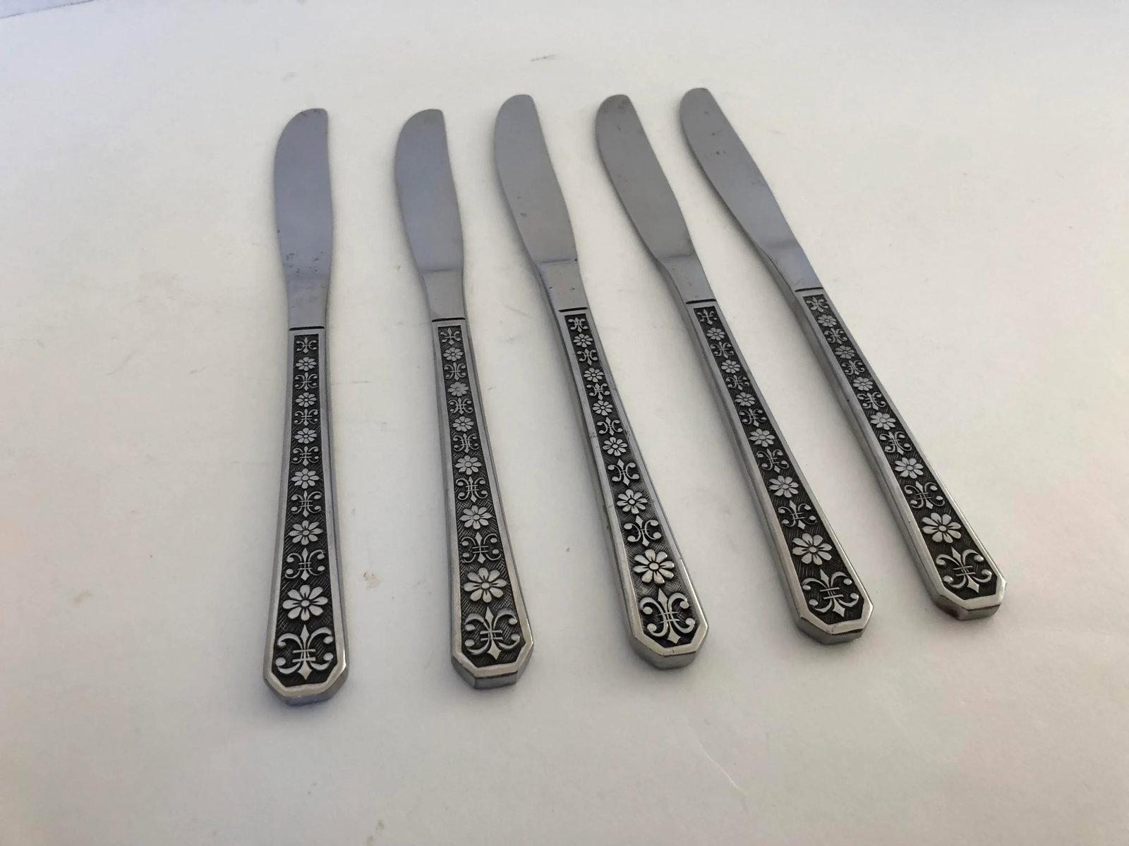 Midcentury French Style Stainless Dinner Knives S/5 - 4