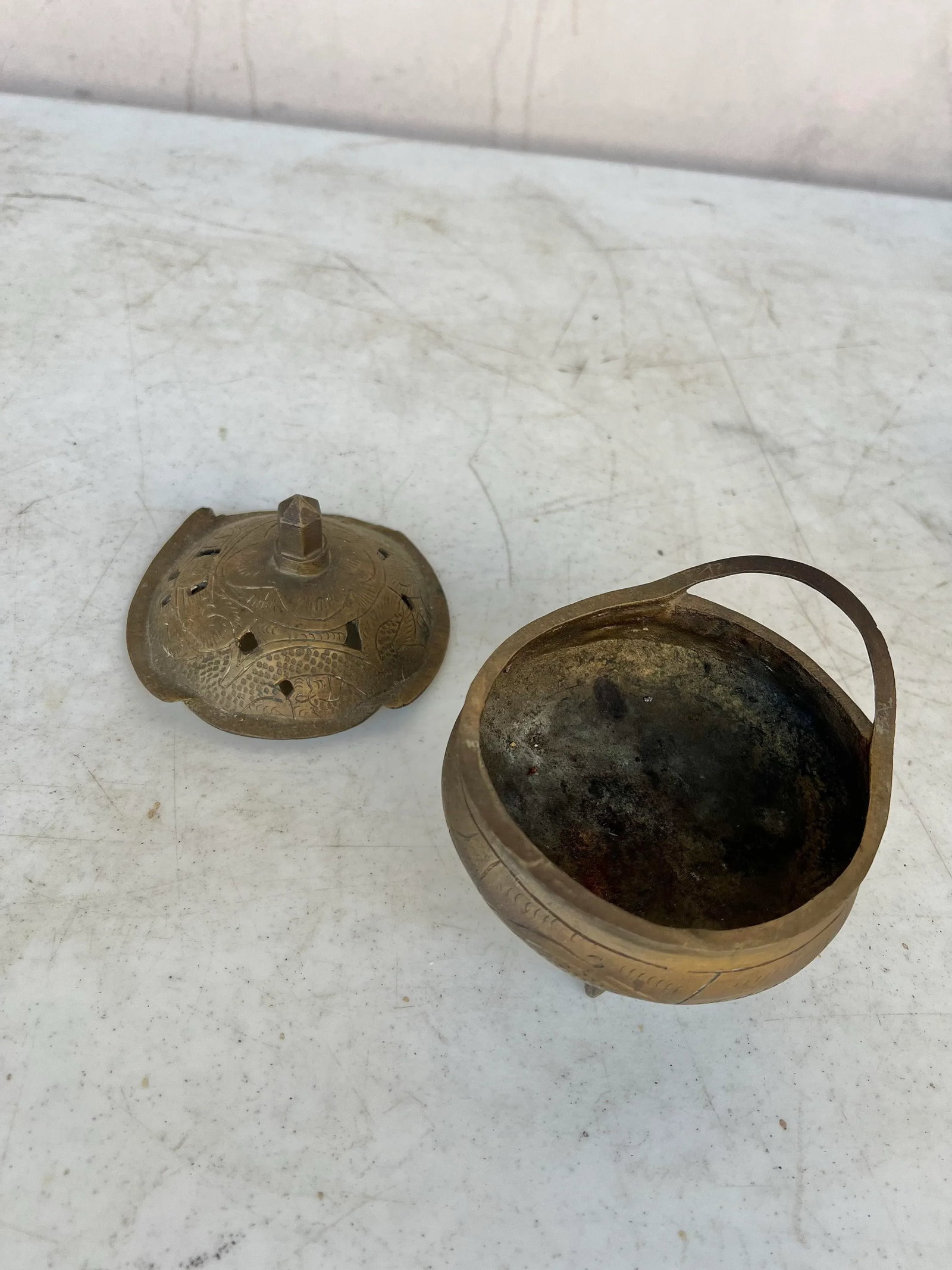 Vintage Chinese Brass Footed Incense Burner Signed - 3