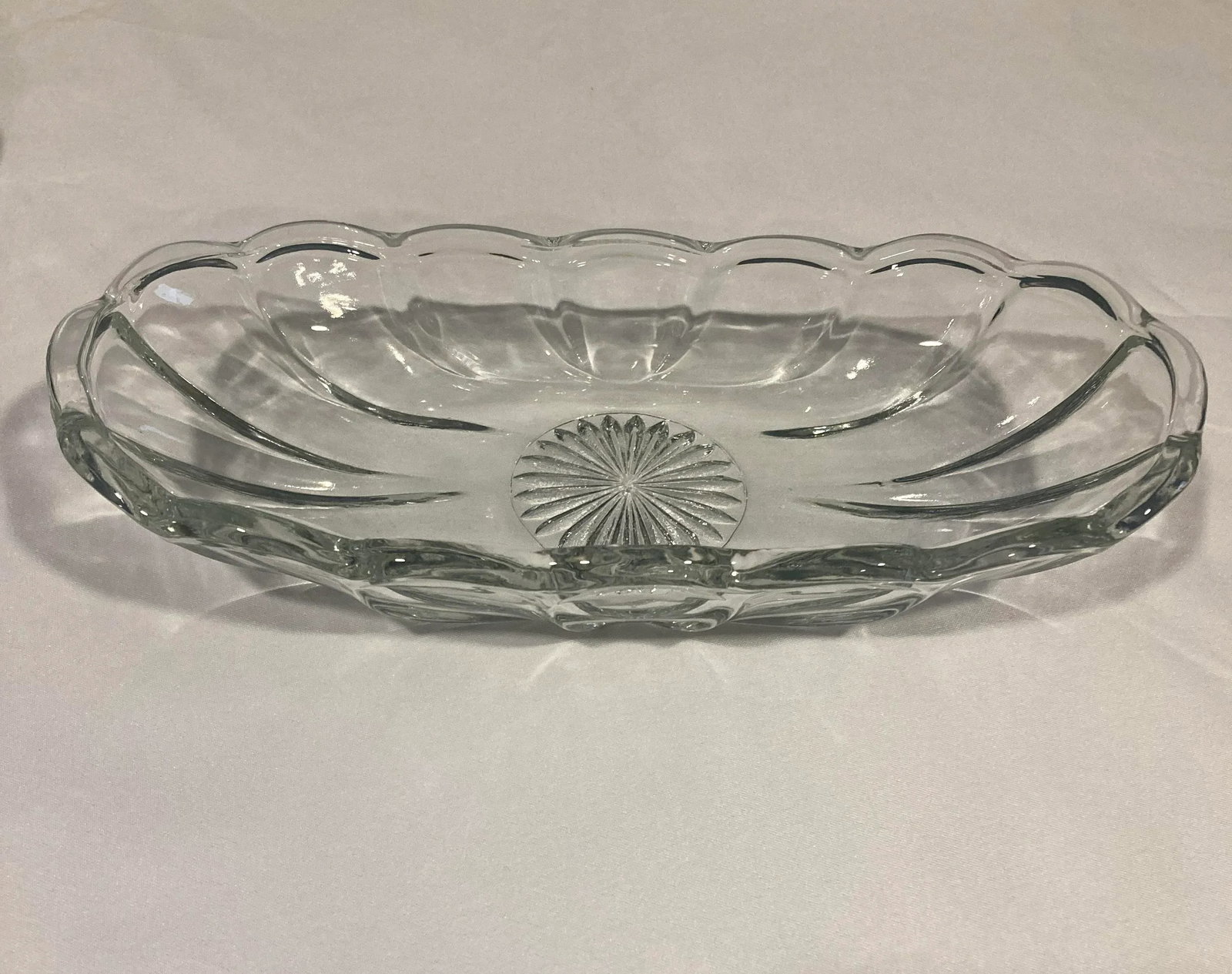 Vintage Clear Glass Corn-on-the-Cob Dishes With Sunburst Design, Set of 4 - 5