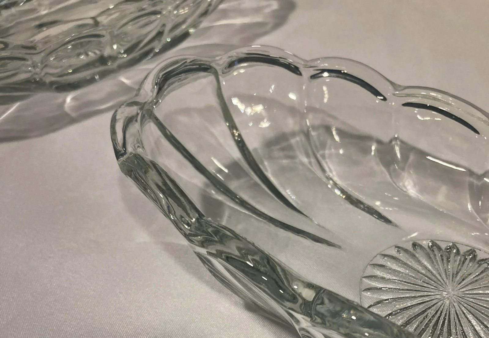 Vintage Clear Glass Corn-on-the-Cob Dishes With Sunburst Design, Set of 4 - 7
