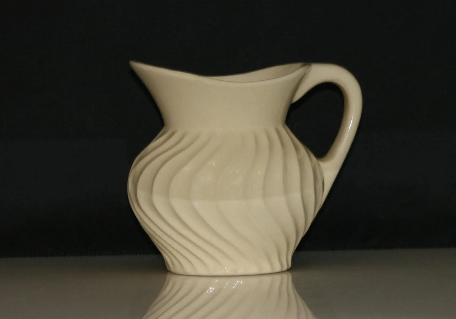 Vintage Fioriware Zanesville Art Pottery Pitcher Cream Color Swirl Design - 2